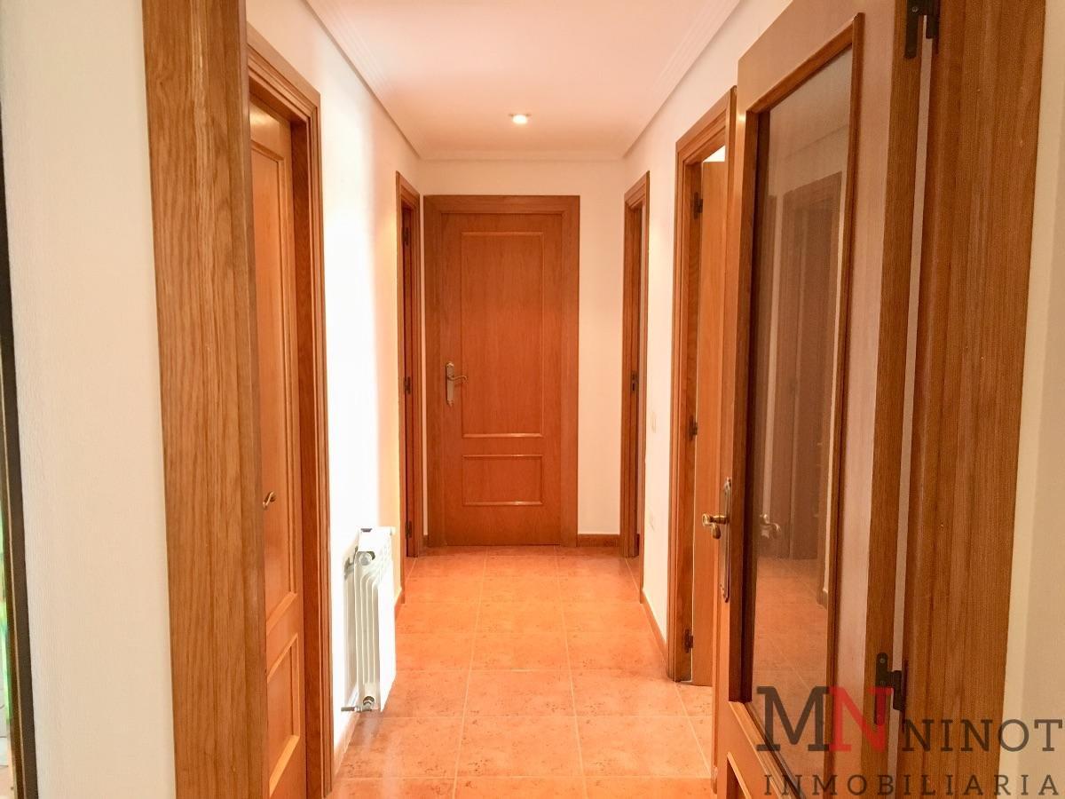 For sale of apartment in Castellón