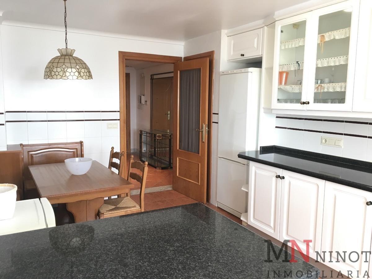 For sale of apartment in Castellón