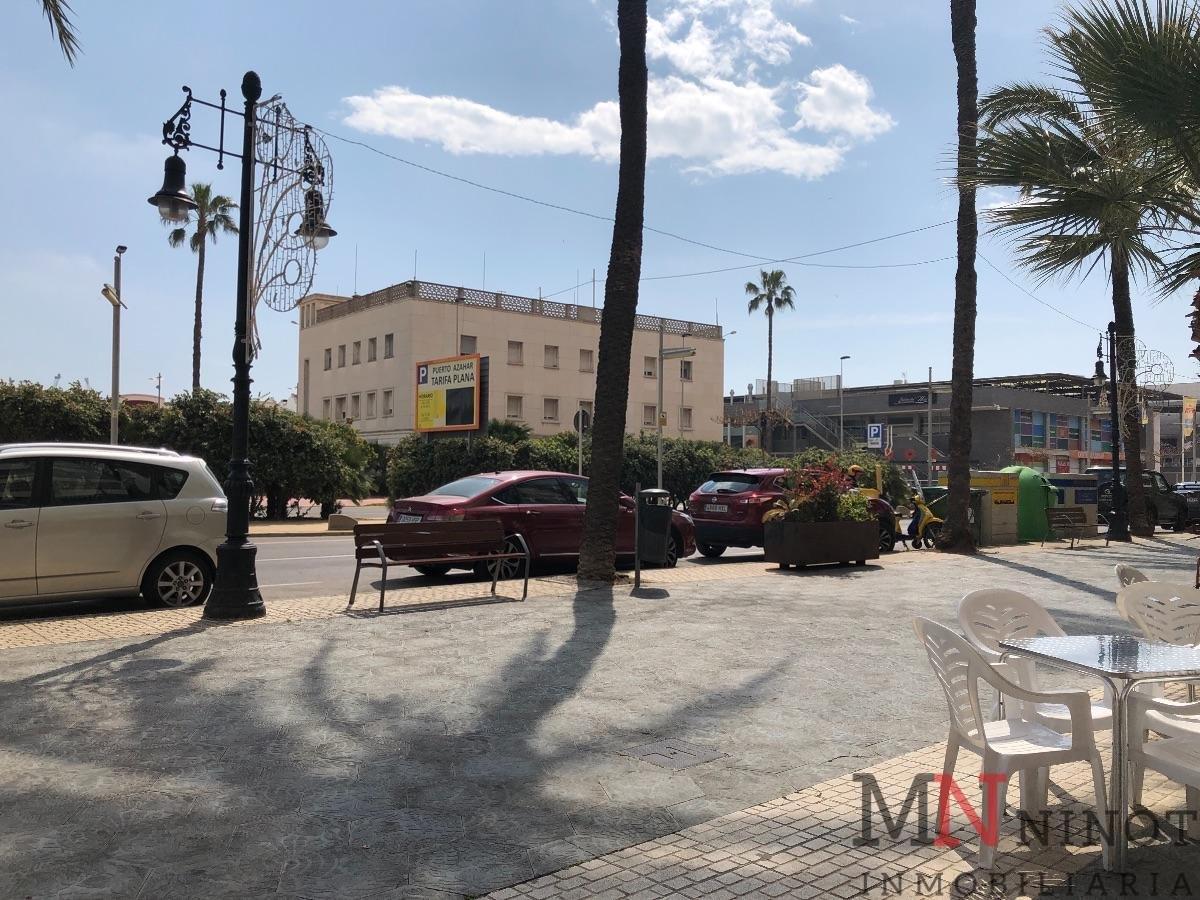 Venta de local comercial en Castellón