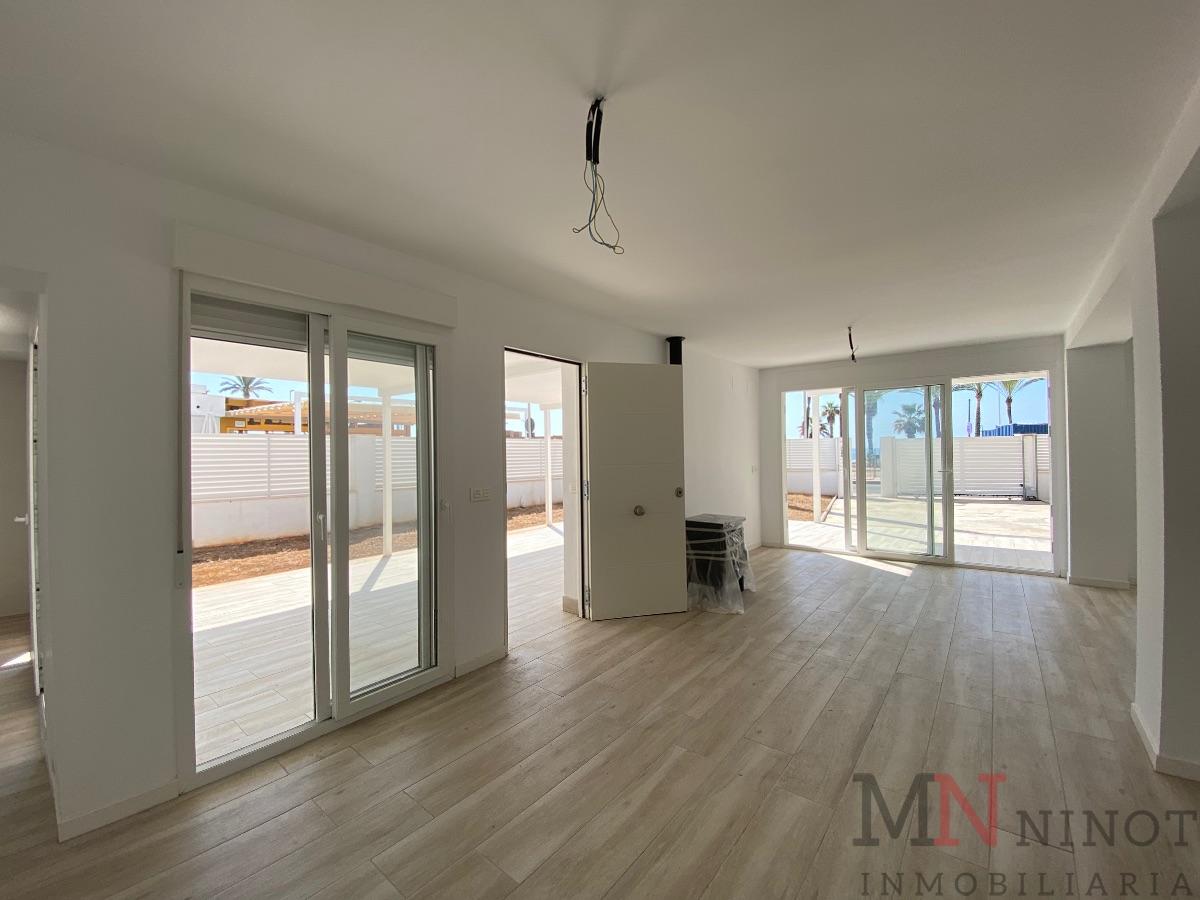 For sale of chalet in Benicasim