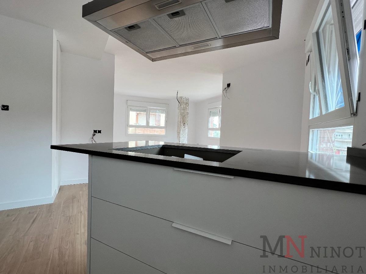 For sale of flat in Castellón
