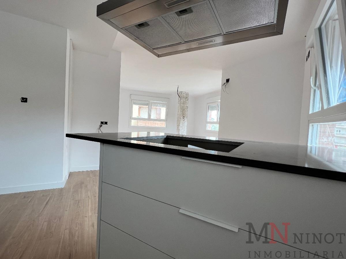 For sale of flat in Castellón