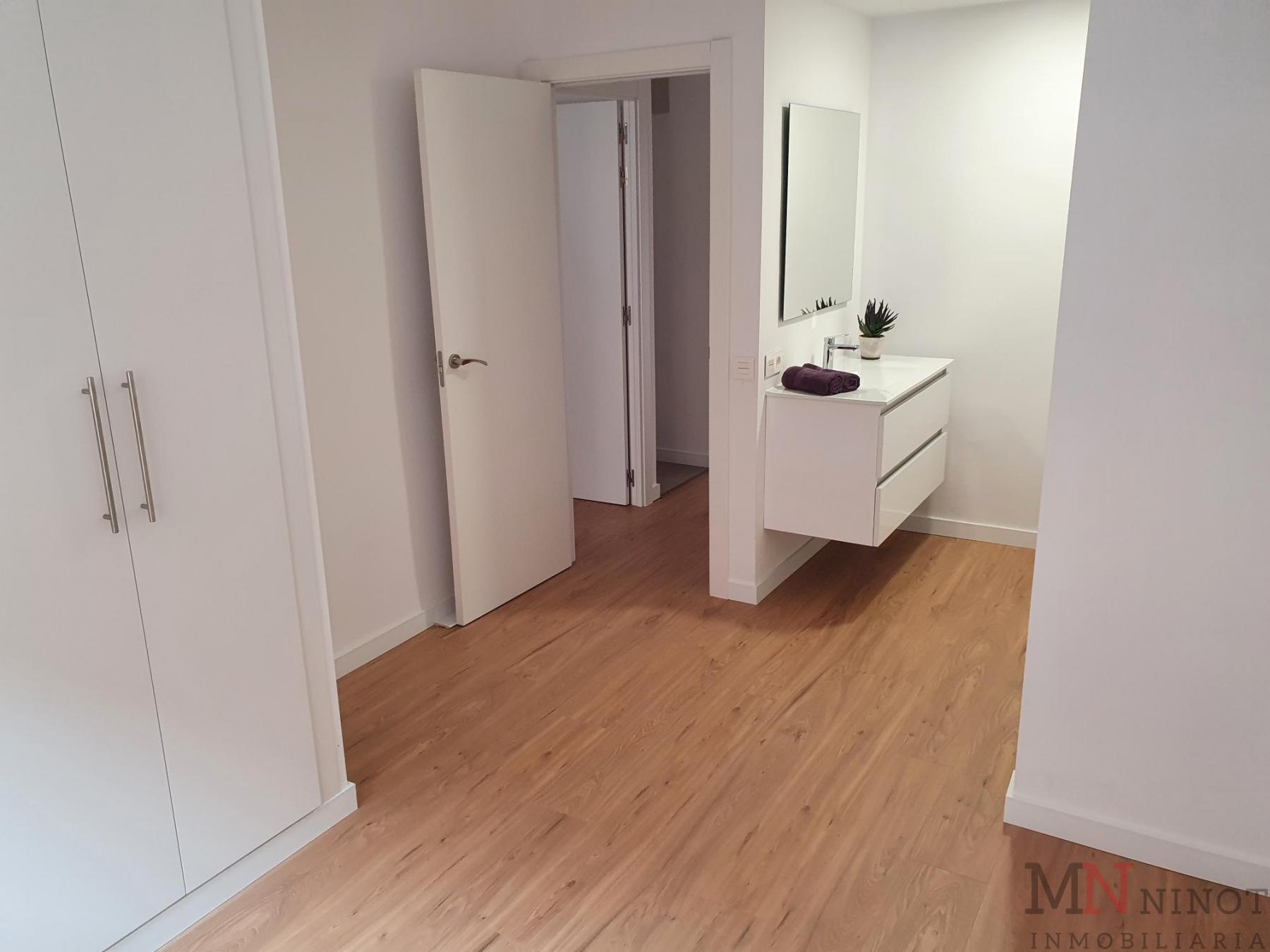 For sale of flat in Castellón