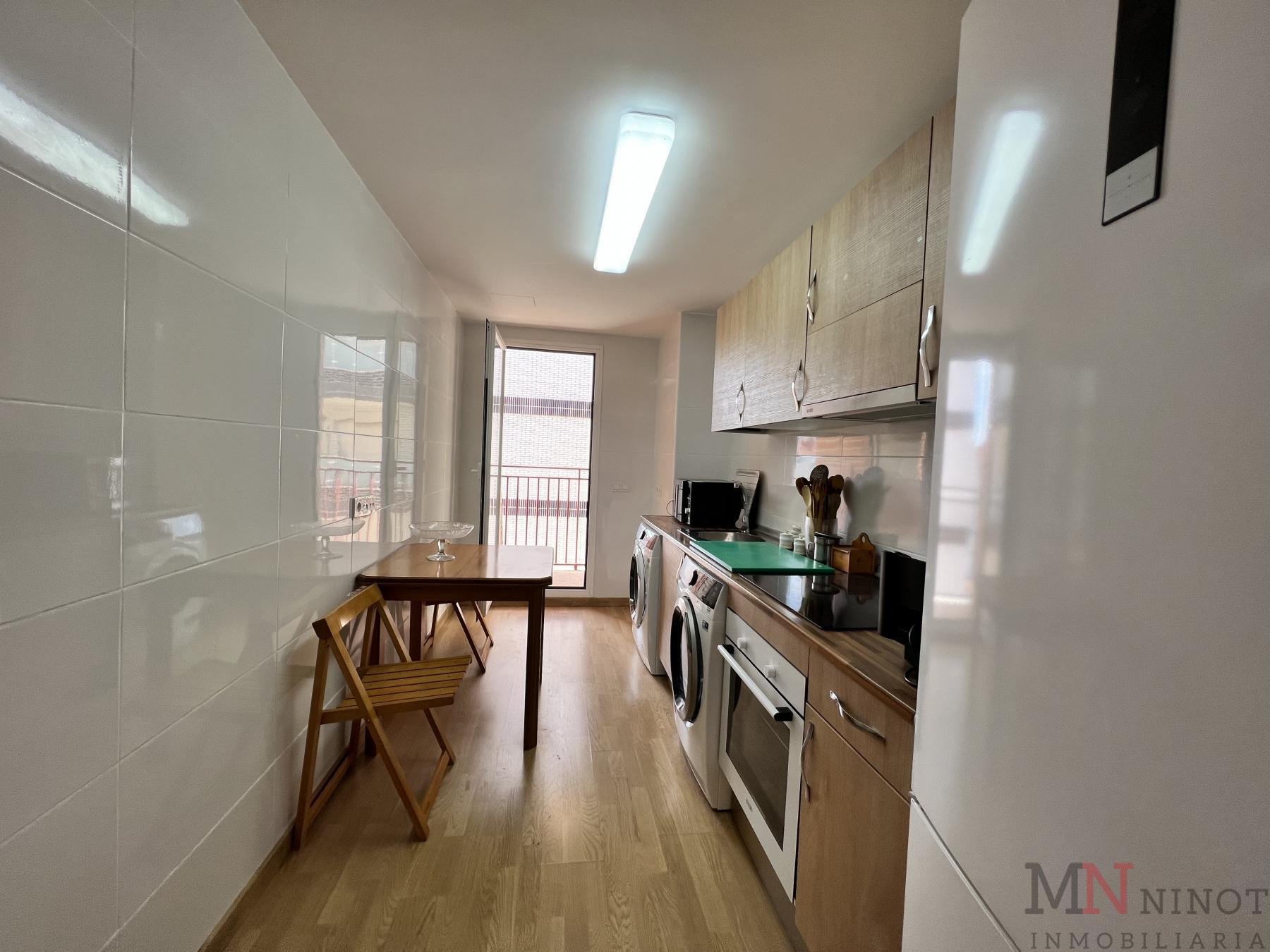 For sale of flat in Castellón