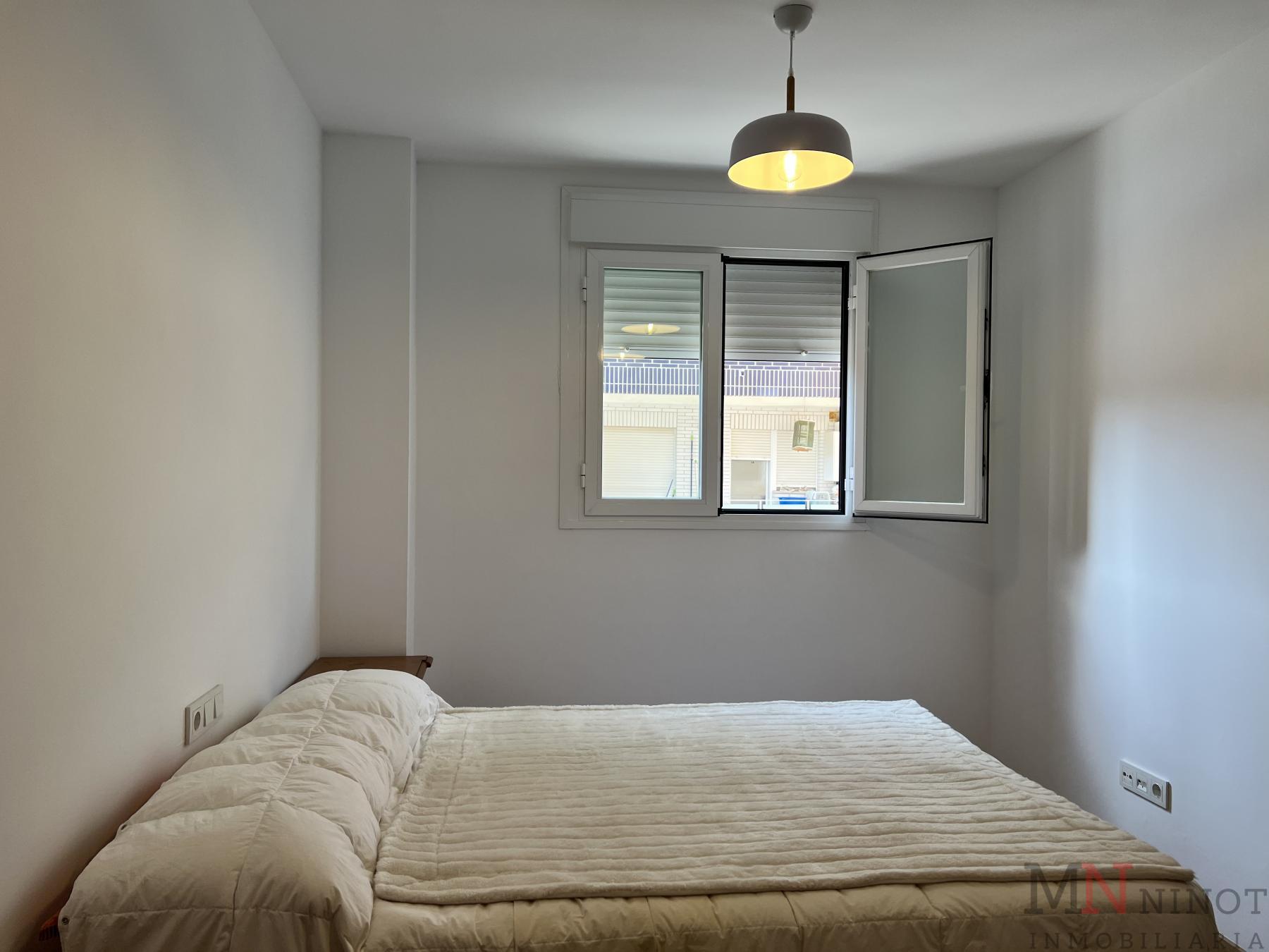 For sale of flat in Castellón