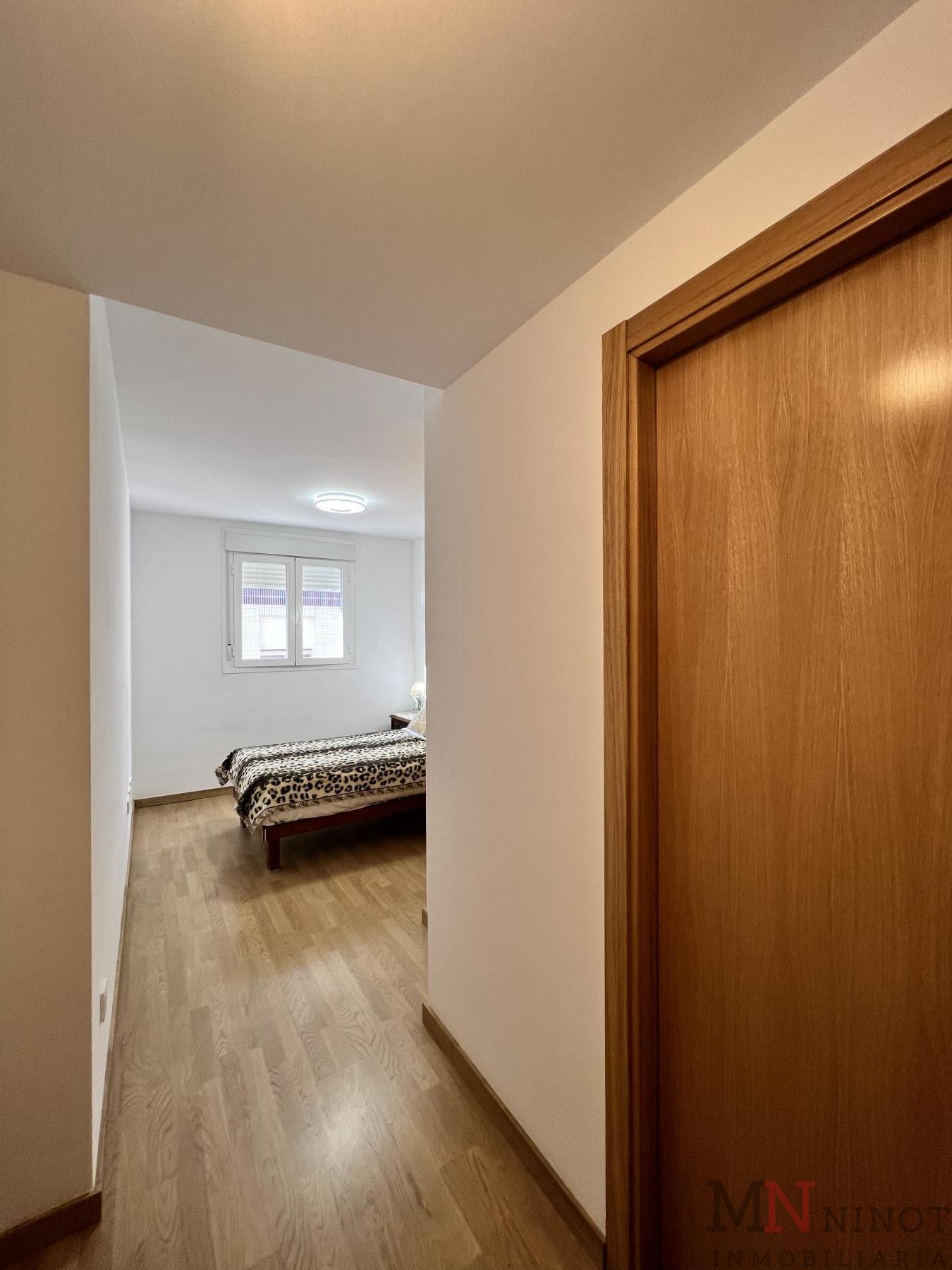 For sale of flat in Castellón