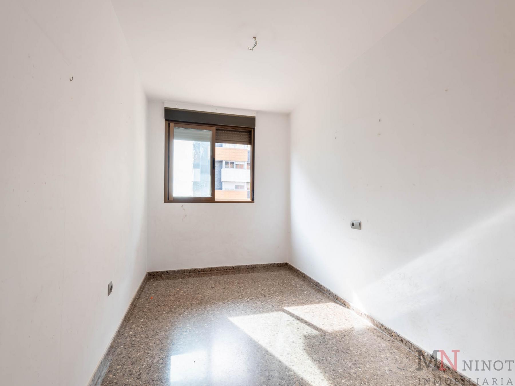 For rent of flat in Castellón