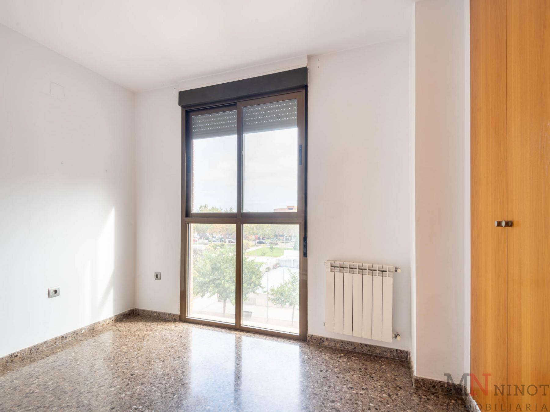 For rent of flat in Castellón