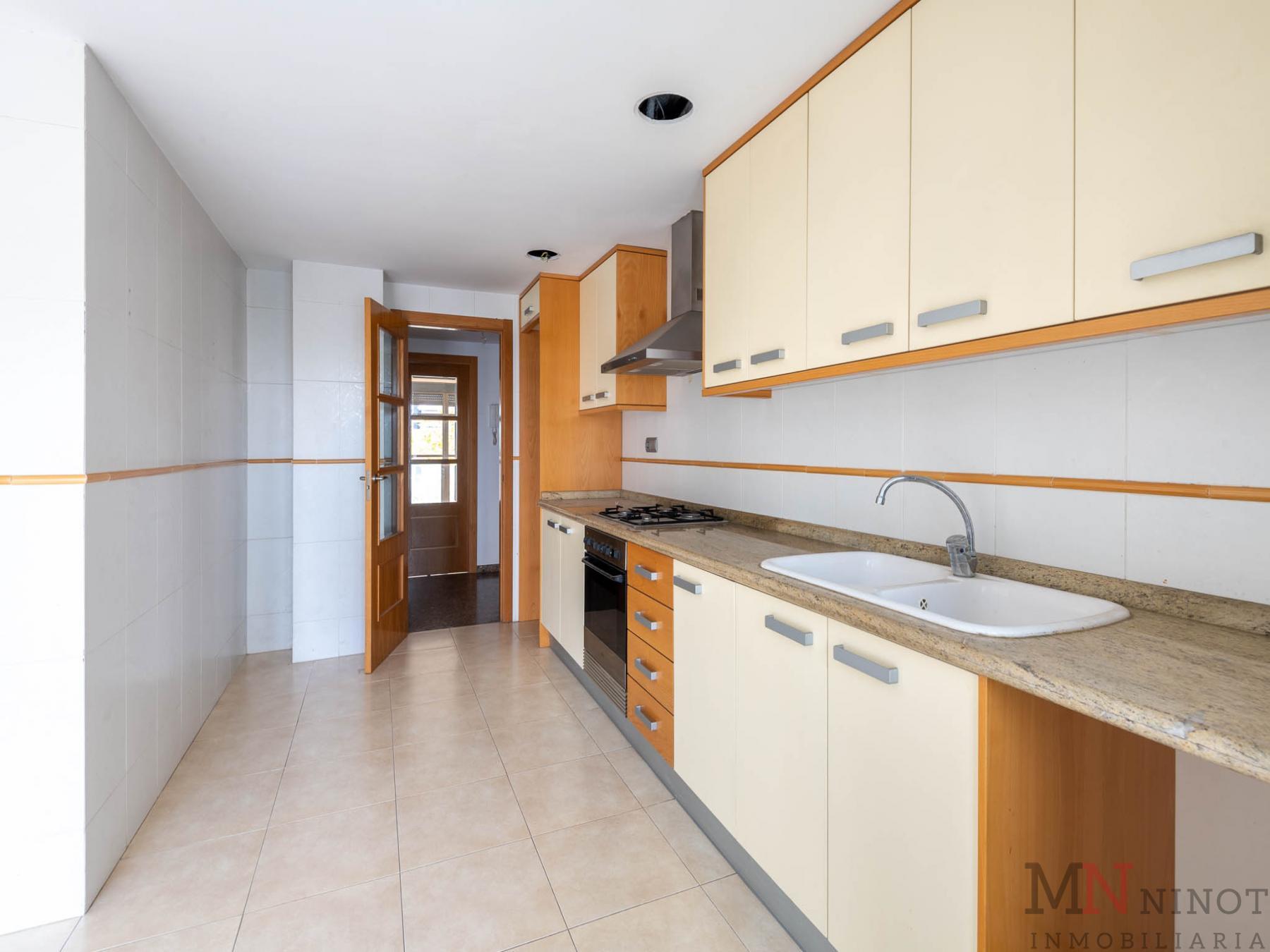 For rent of flat in Castellón