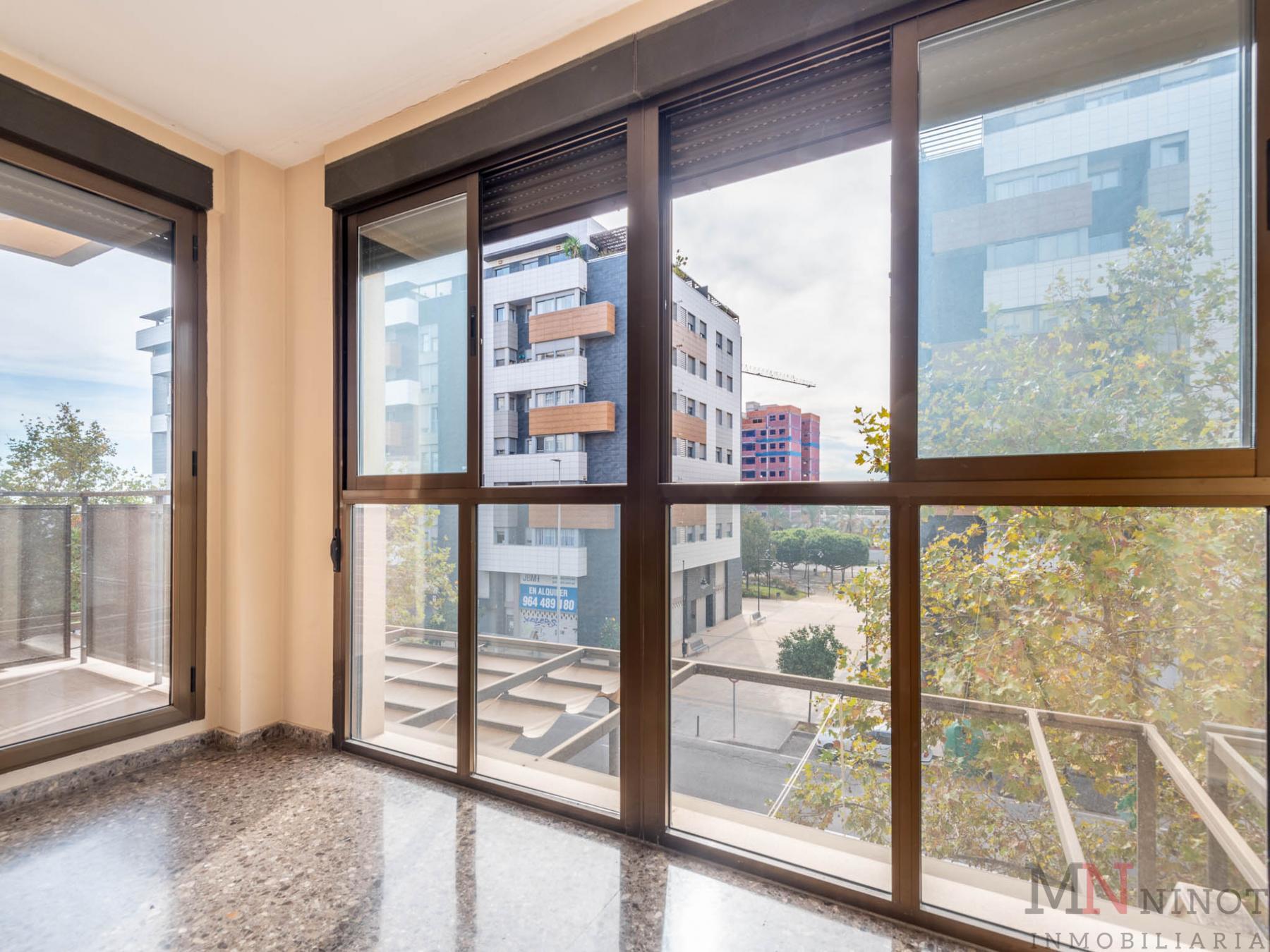For rent of flat in Castellón