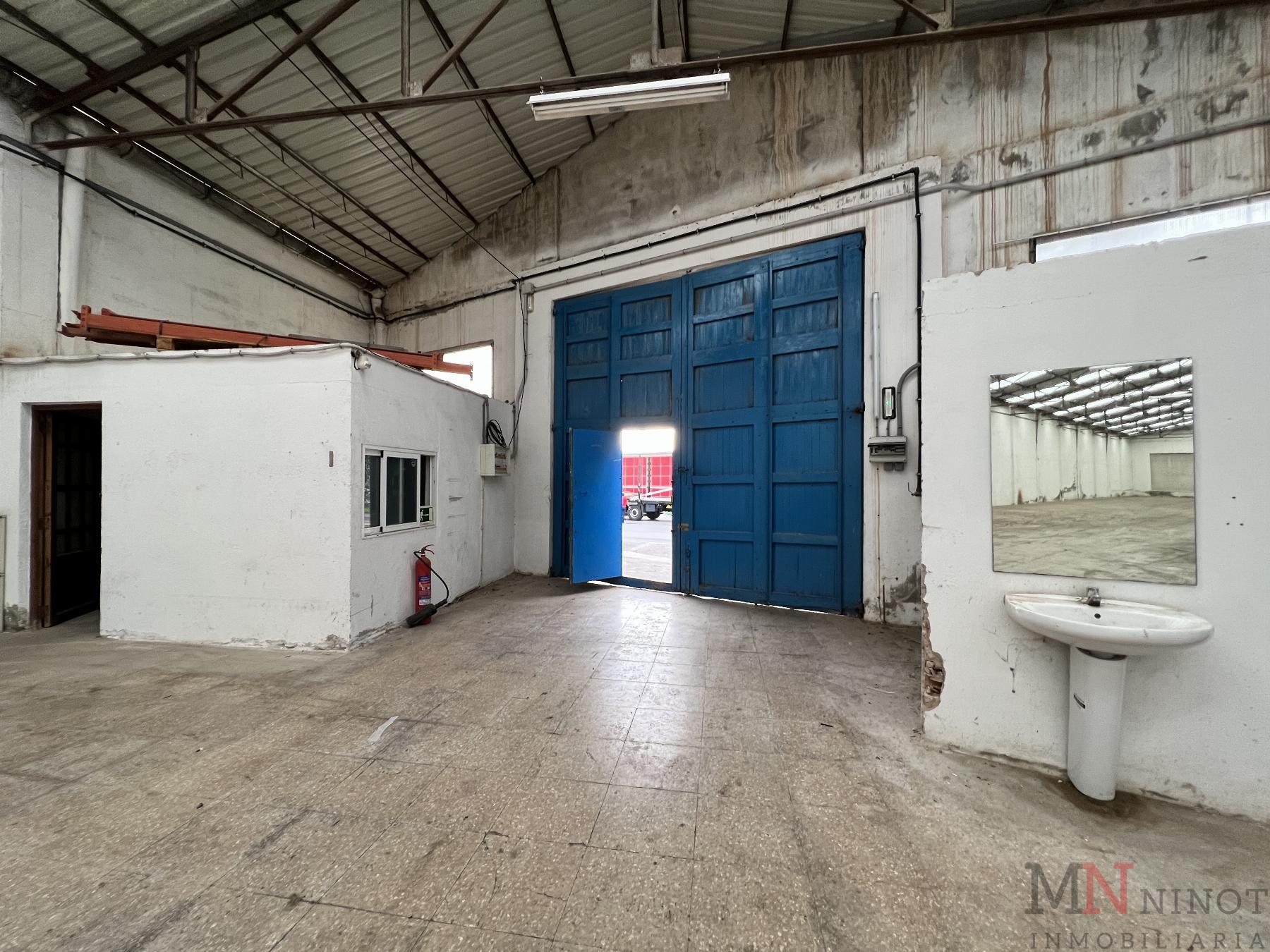 For rent of industrial plant/warehouse in Castellón