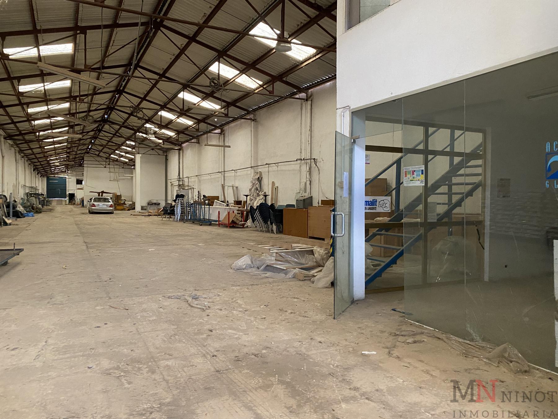 For rent of industrial plant/warehouse in Castellón