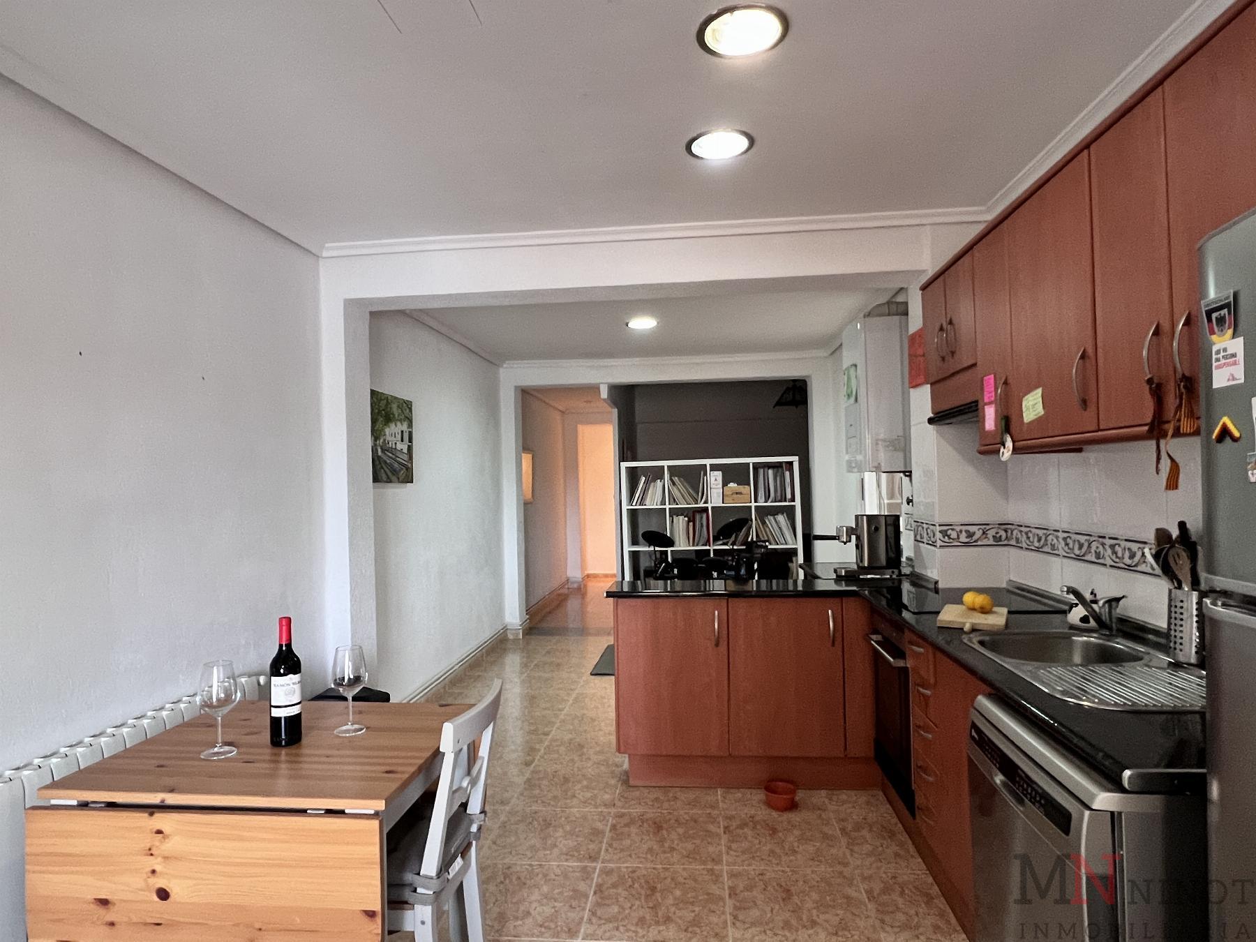 For sale of flat in Castellón