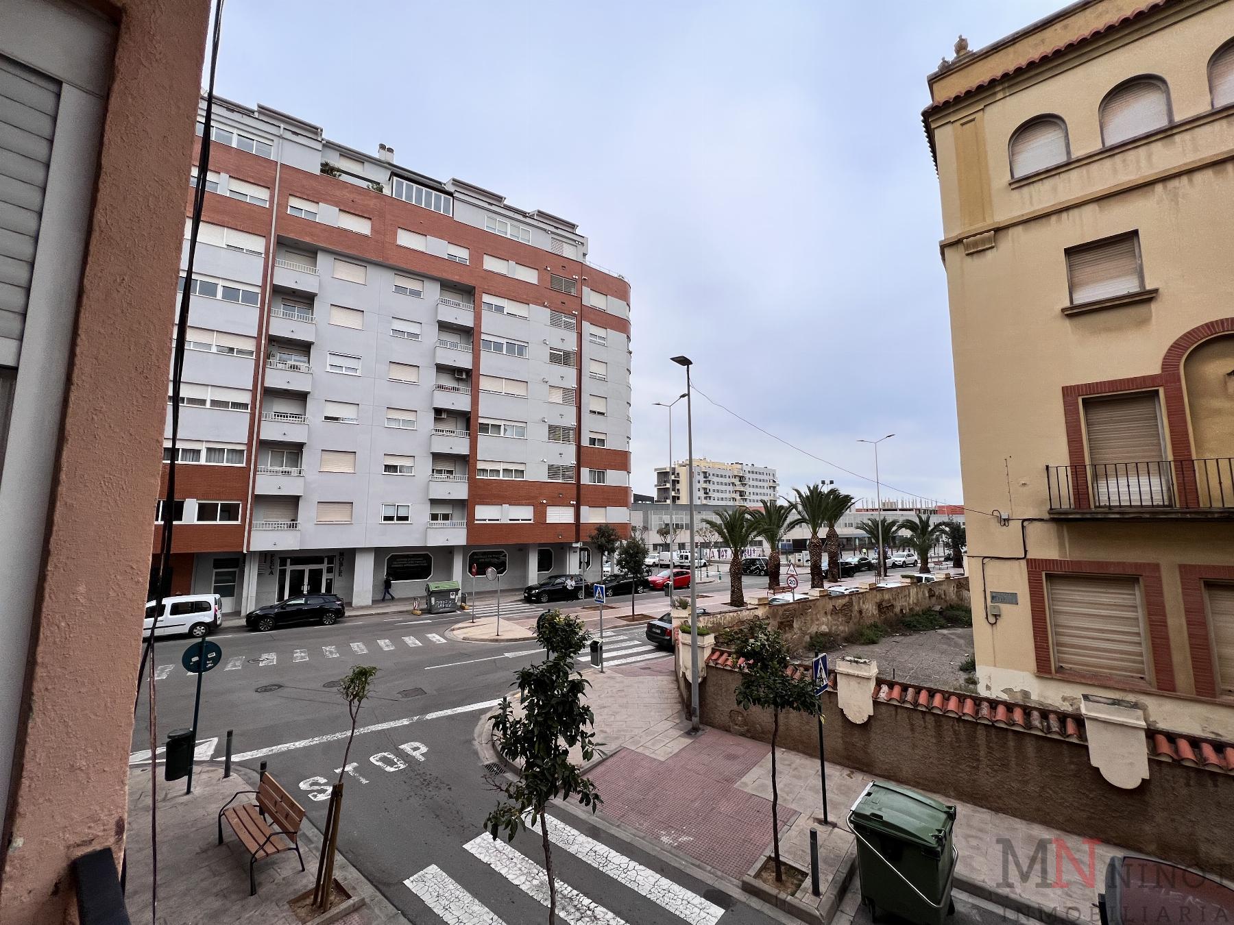 For sale of flat in Castellón