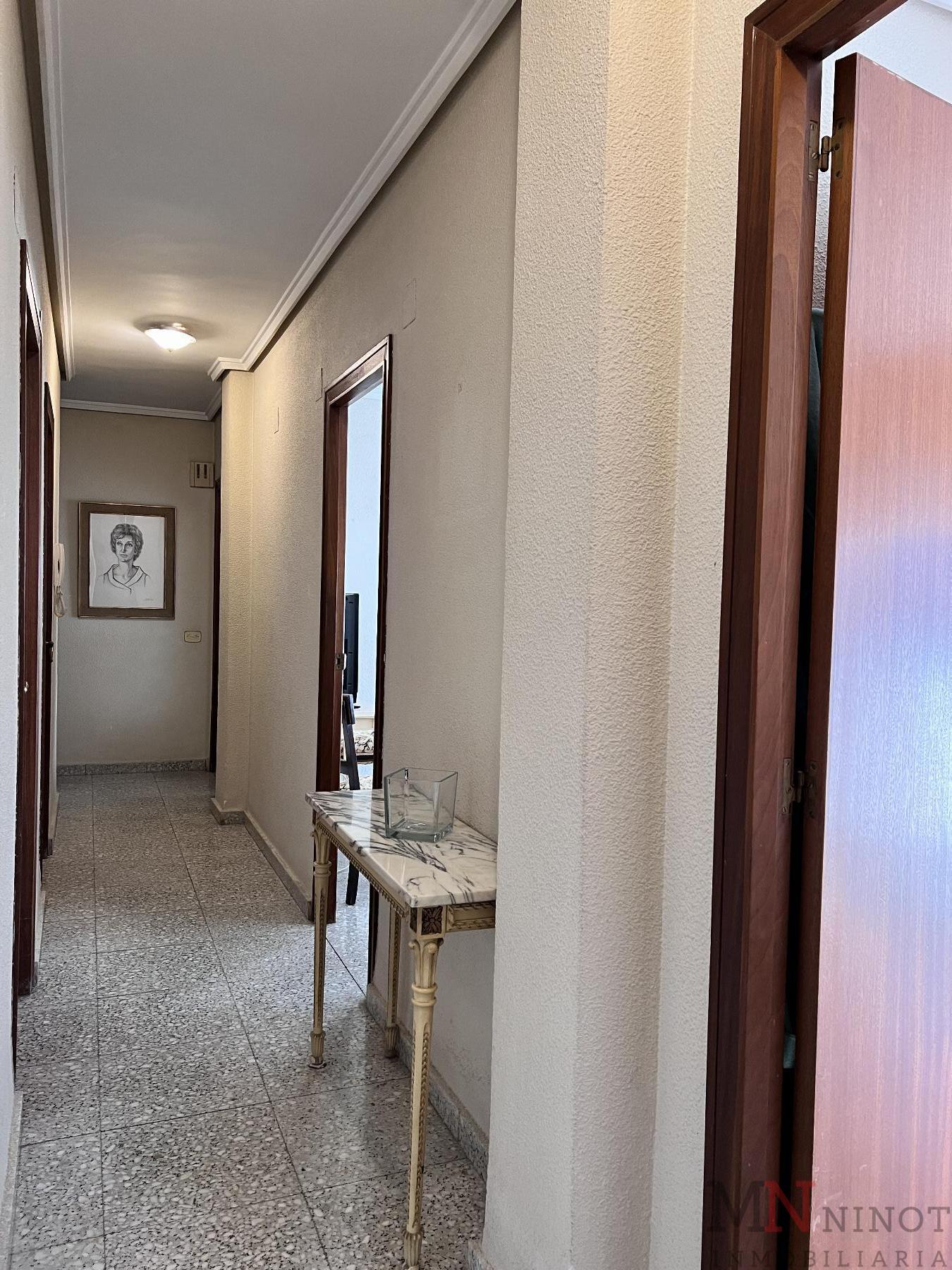 For sale of flat in Castellón