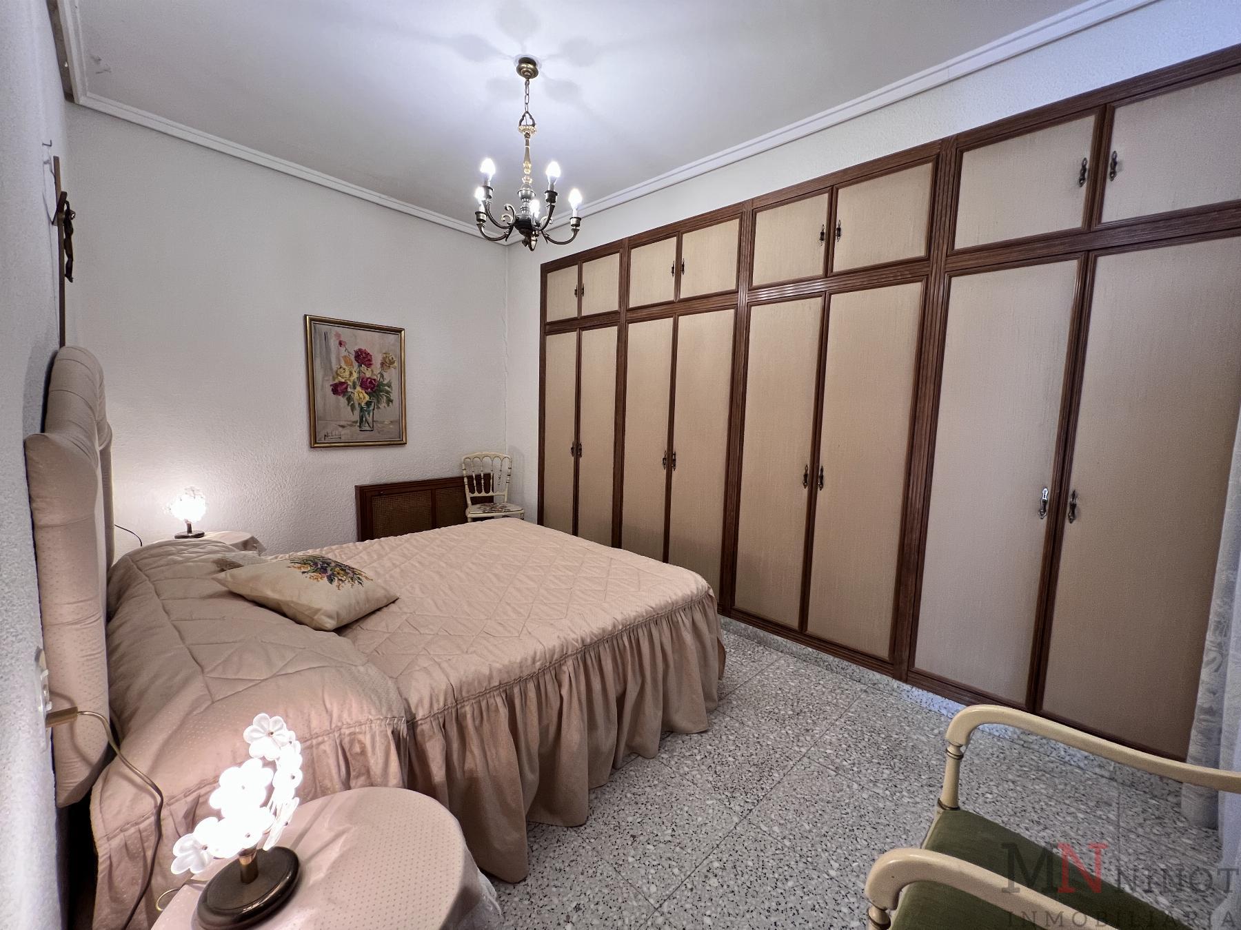 For sale of flat in Castellón