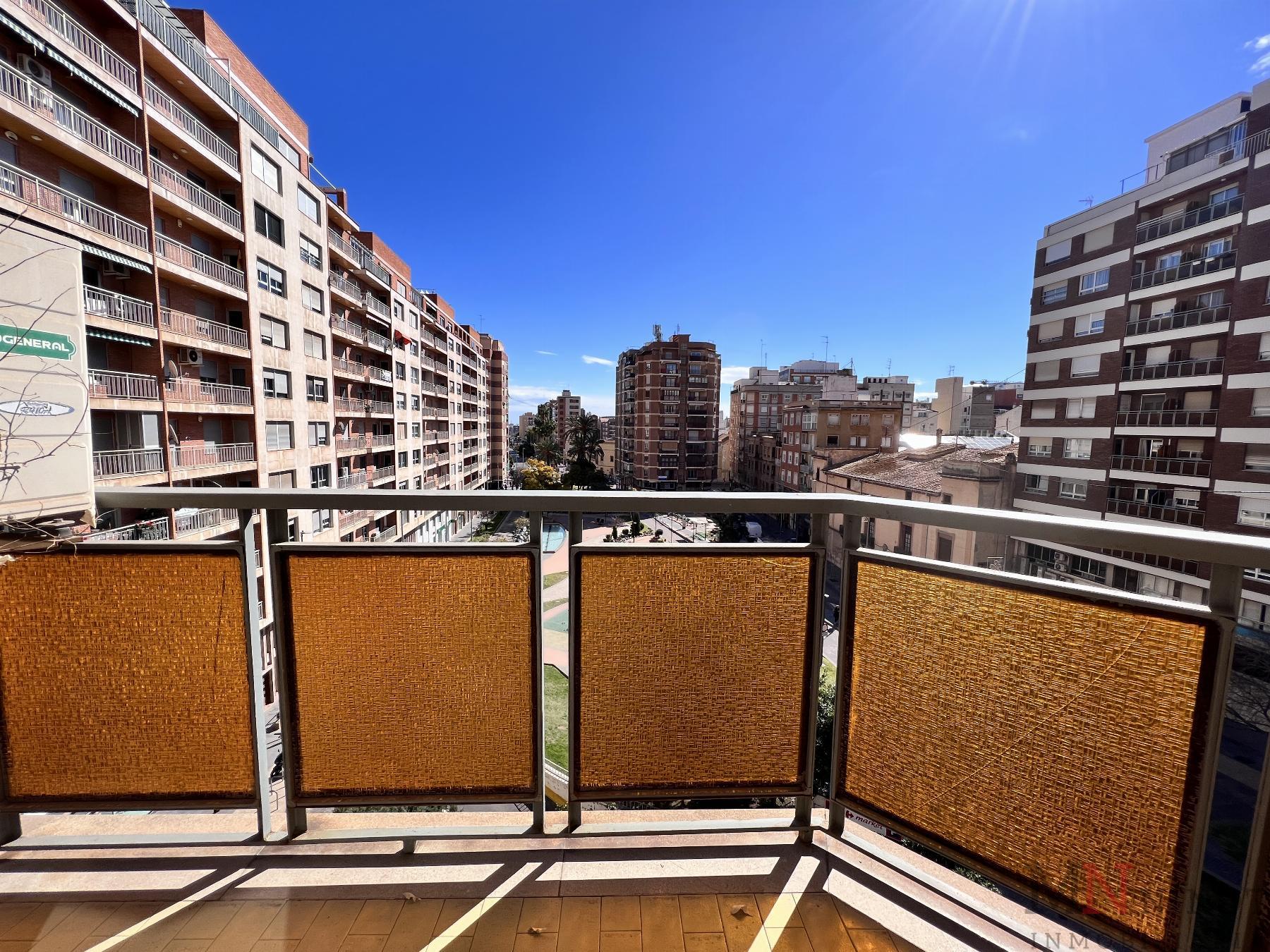 For sale of flat in Castellón