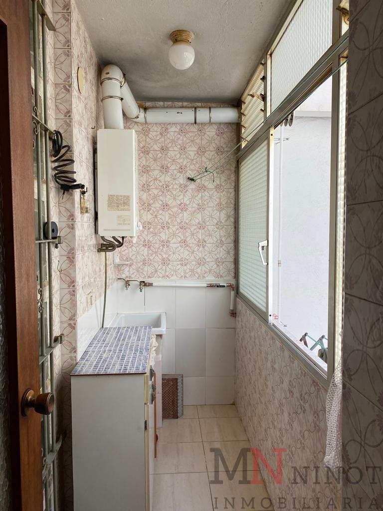 For sale of flat in Castellón