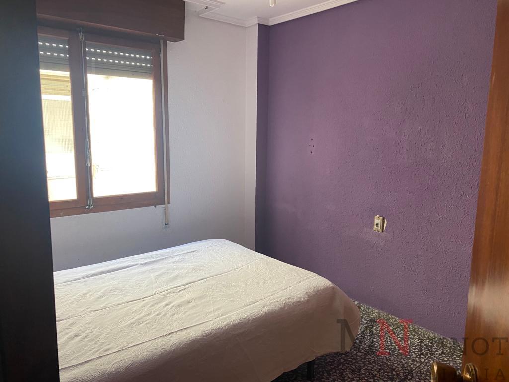 For sale of flat in Castellón