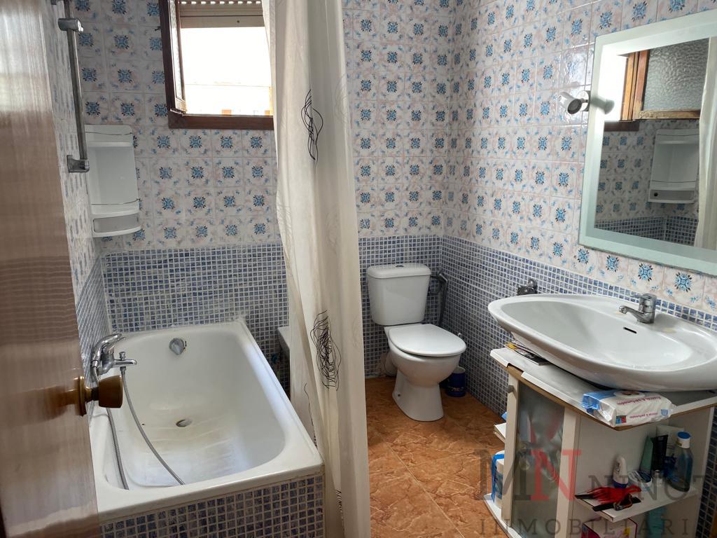 For sale of flat in Castellón