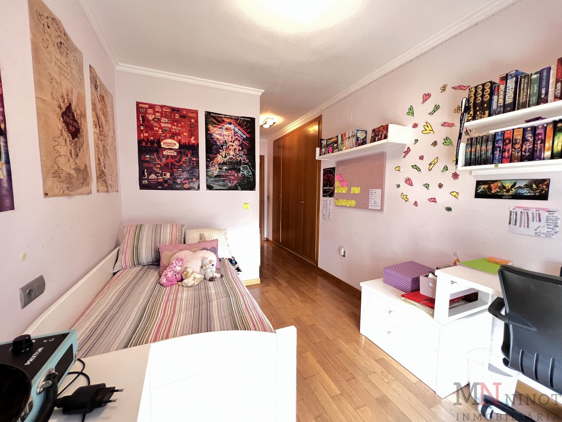 For sale of flat in Castellón