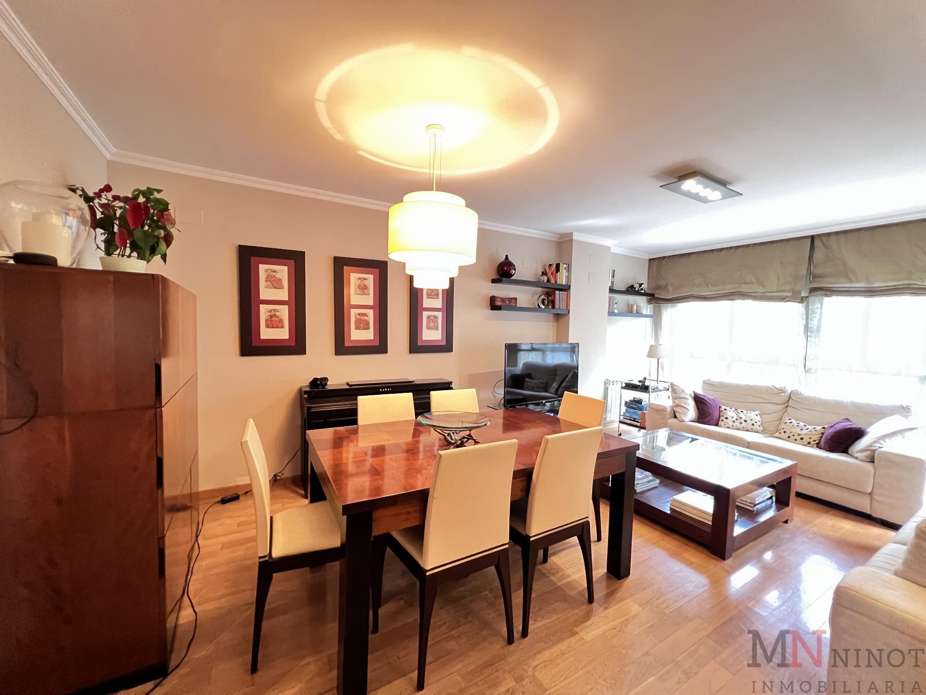 For sale of flat in Castellón