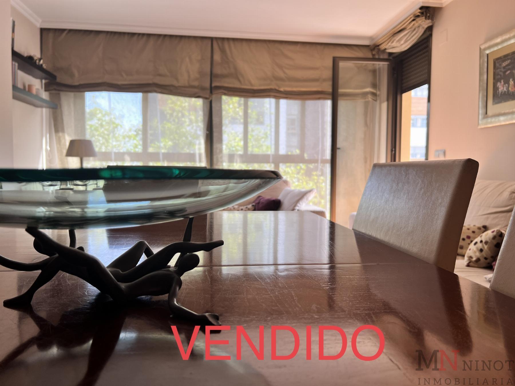 For sale of flat in Castellón