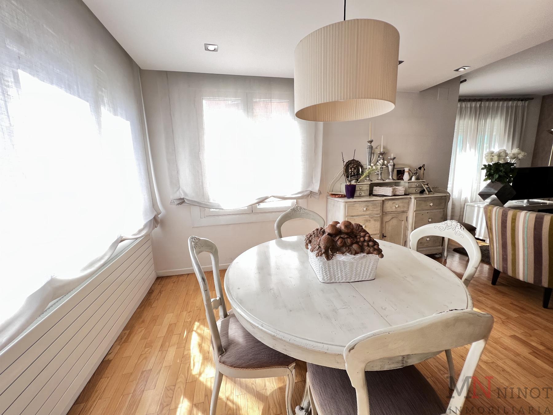 For sale of flat in Castellón
