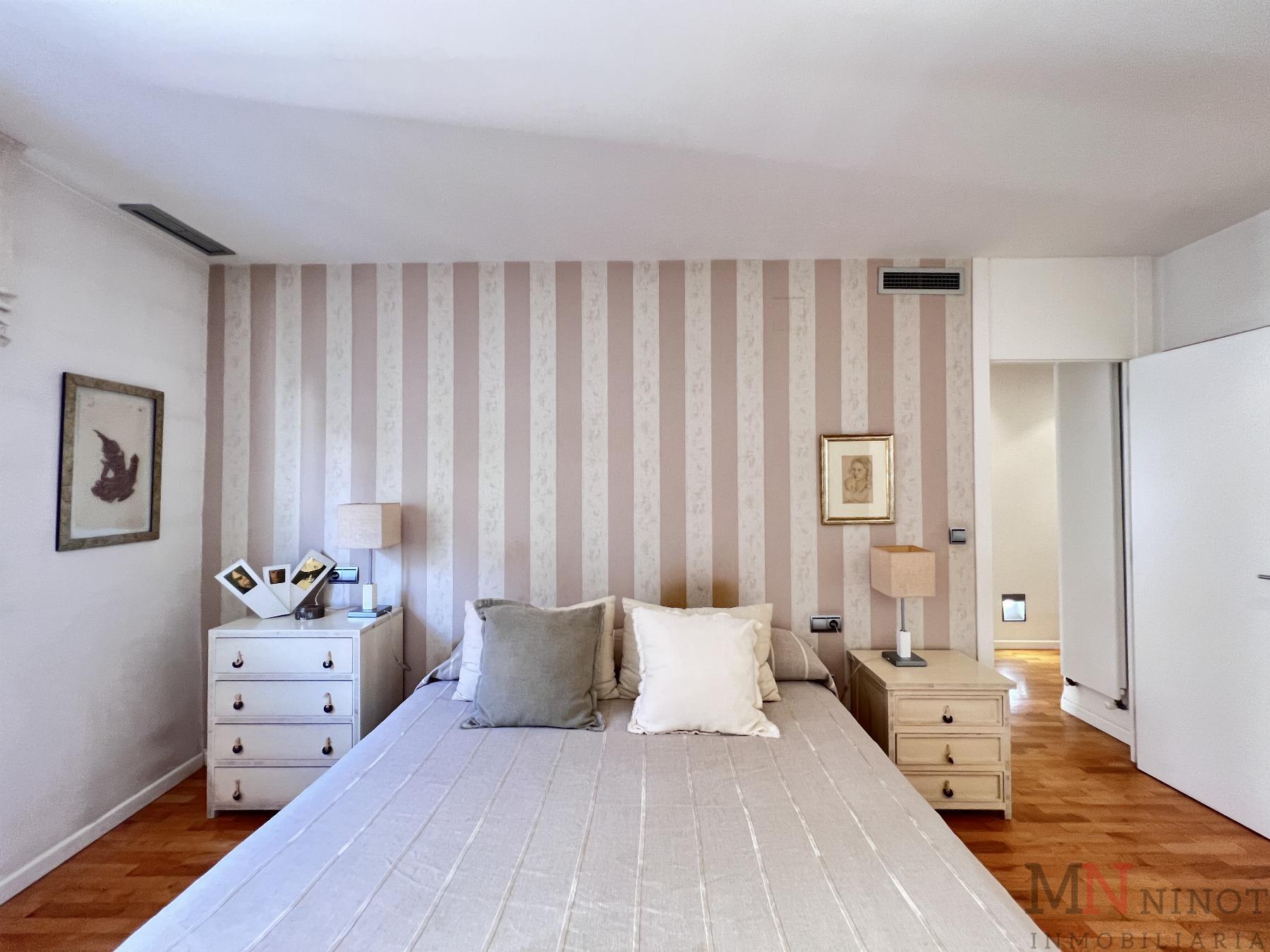 For sale of flat in Castellón