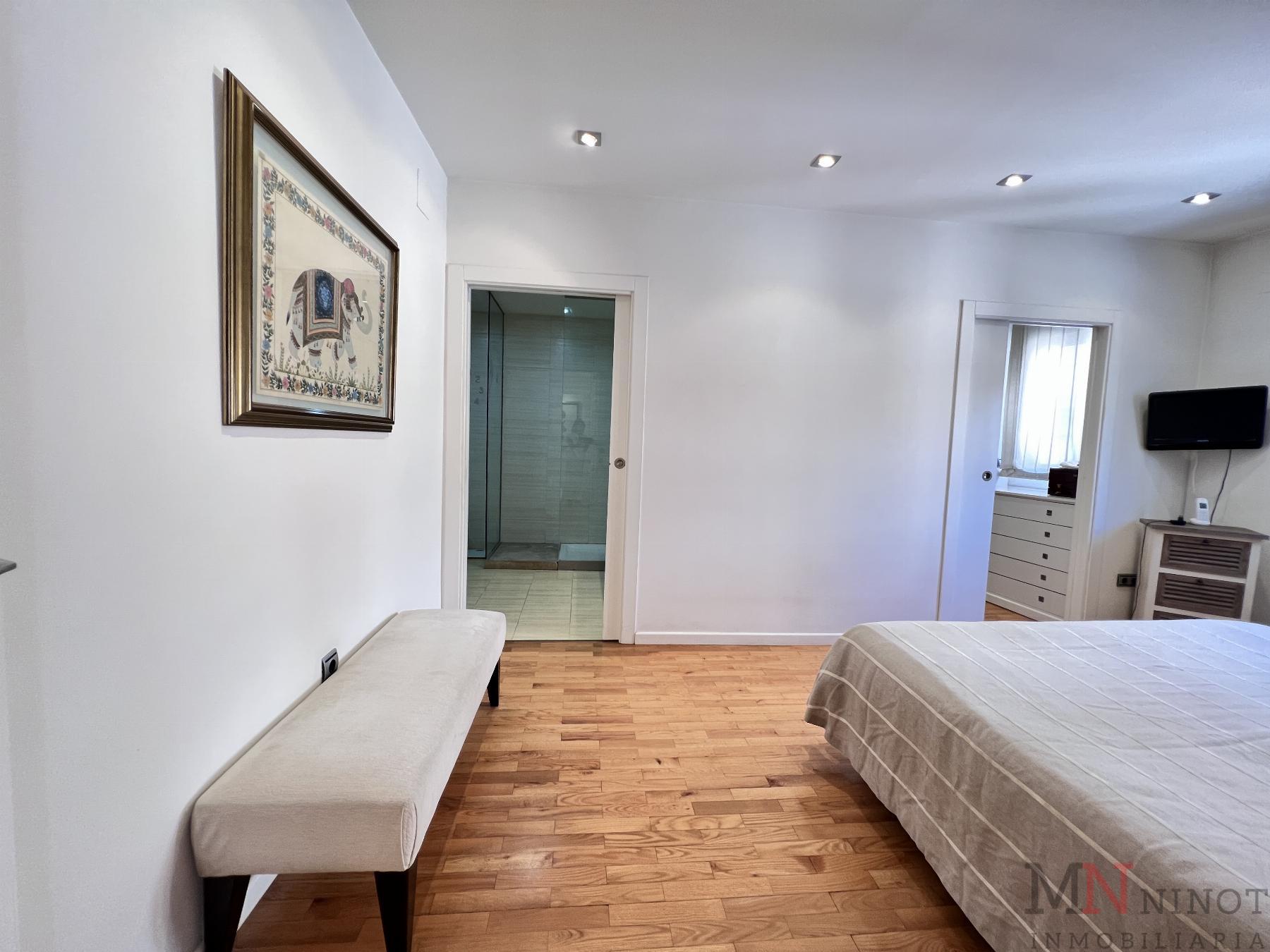For sale of flat in Castellón