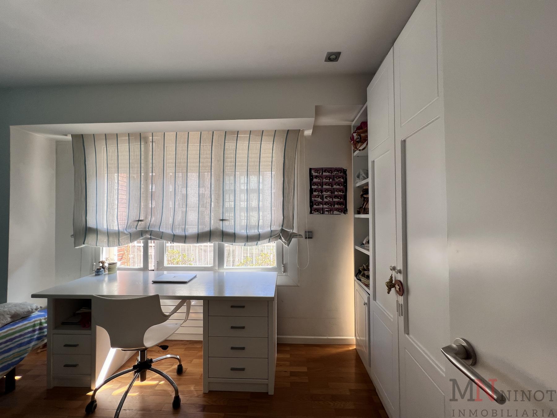 For sale of flat in Castellón