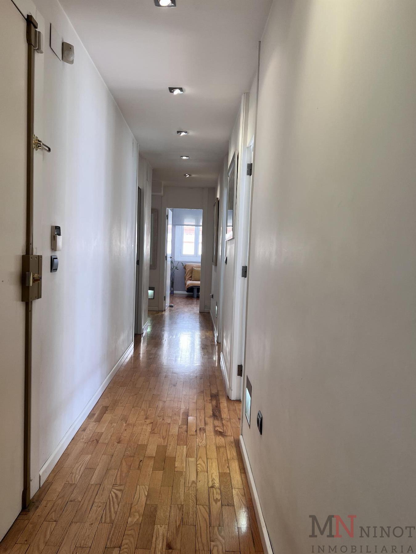 For sale of flat in Castellón