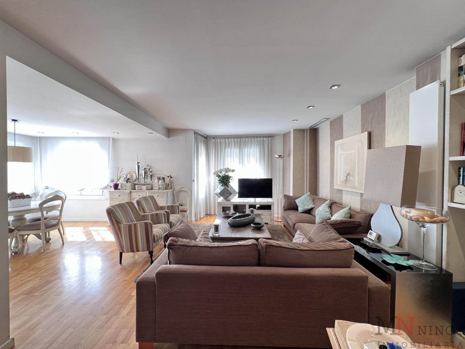 For sale of flat in Castellón