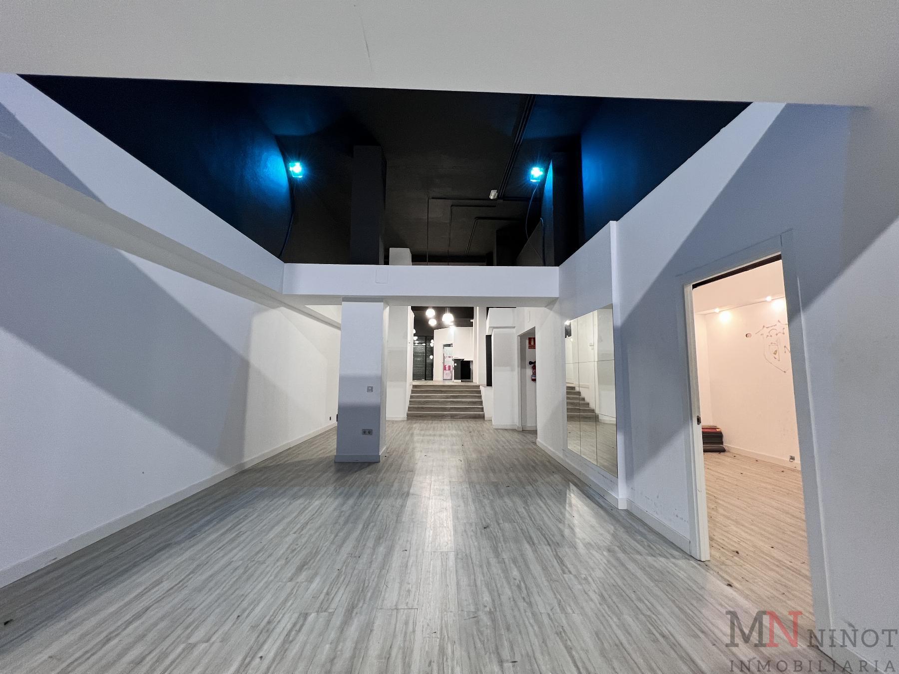 For rent of commercial in Castellón