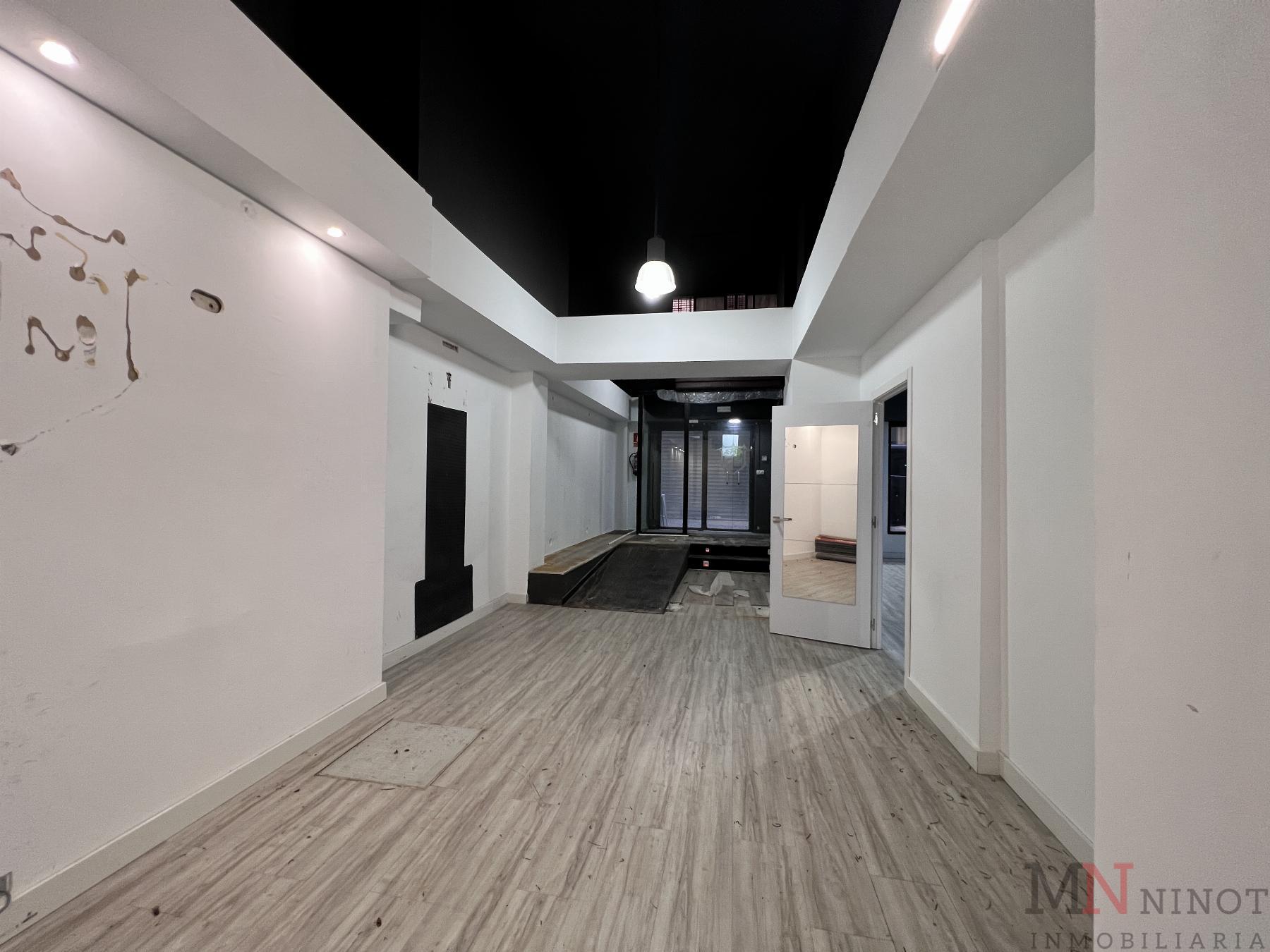 For rent of commercial in Castellón