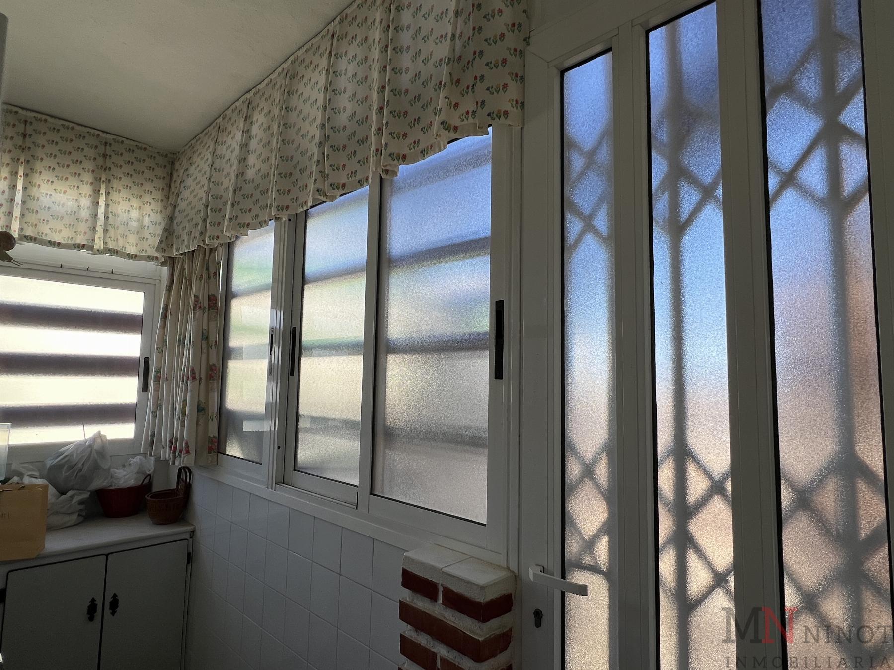 For sale of flat in Castellón