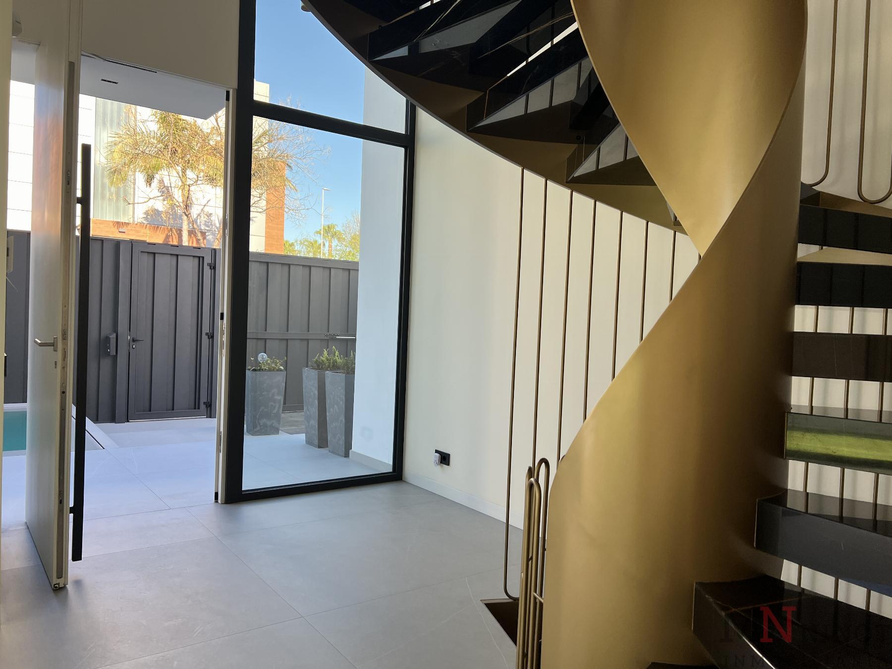 For sale of chalet in Castellón