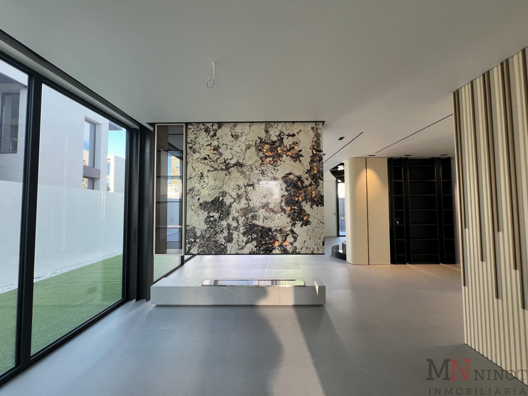 For sale of chalet in Castellón