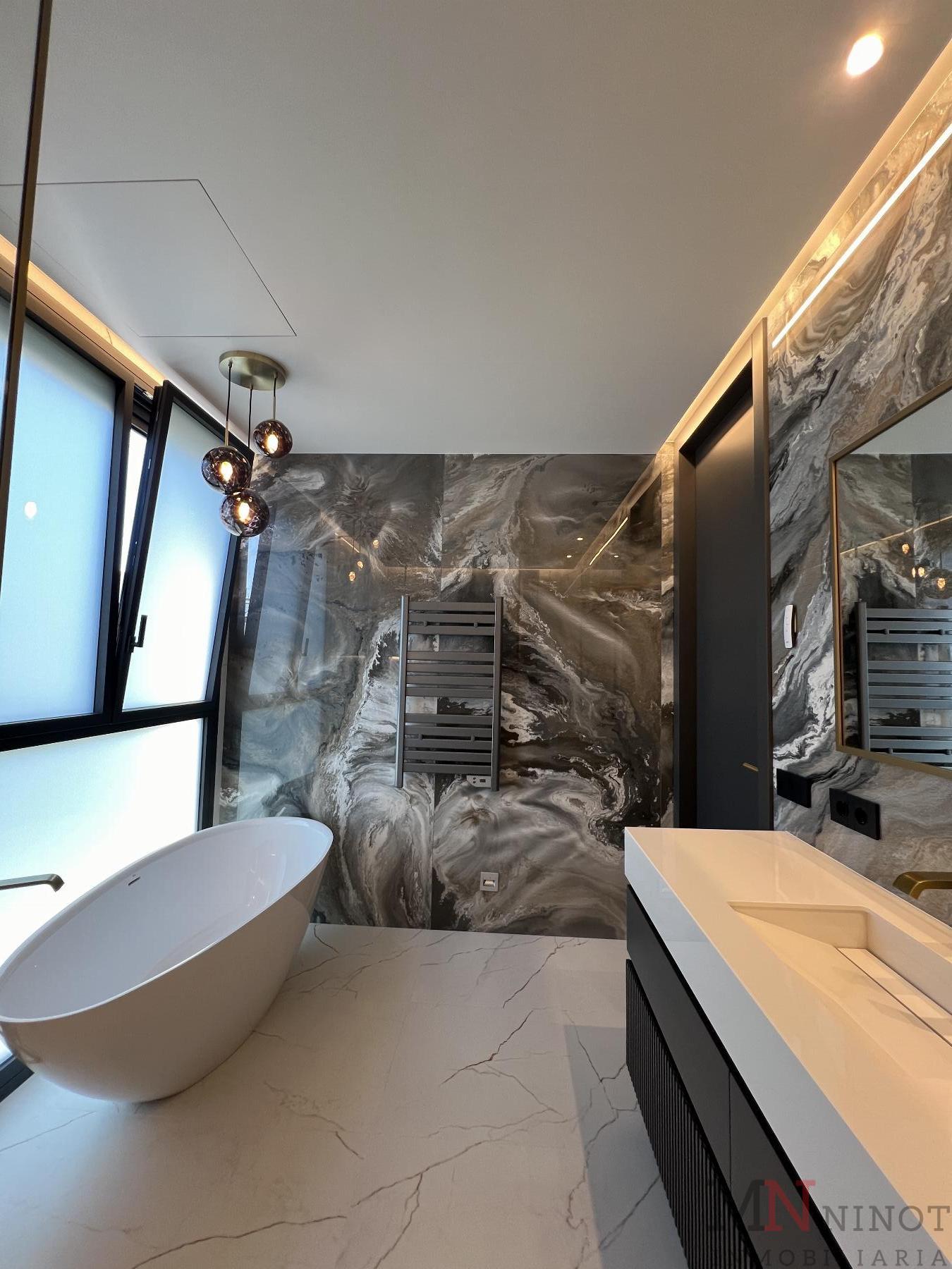 For sale of chalet in Castellón