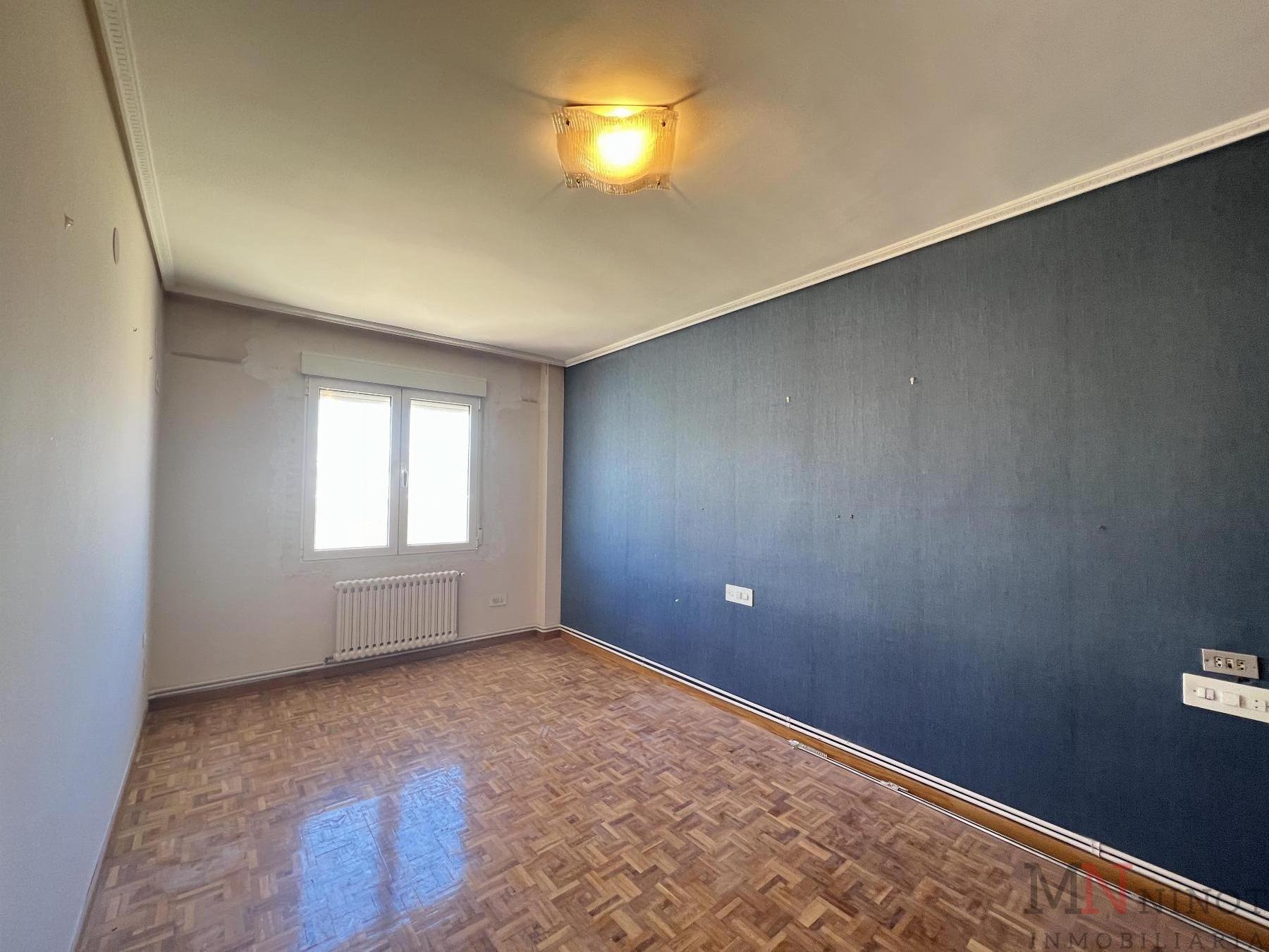 For sale of flat in Castellón