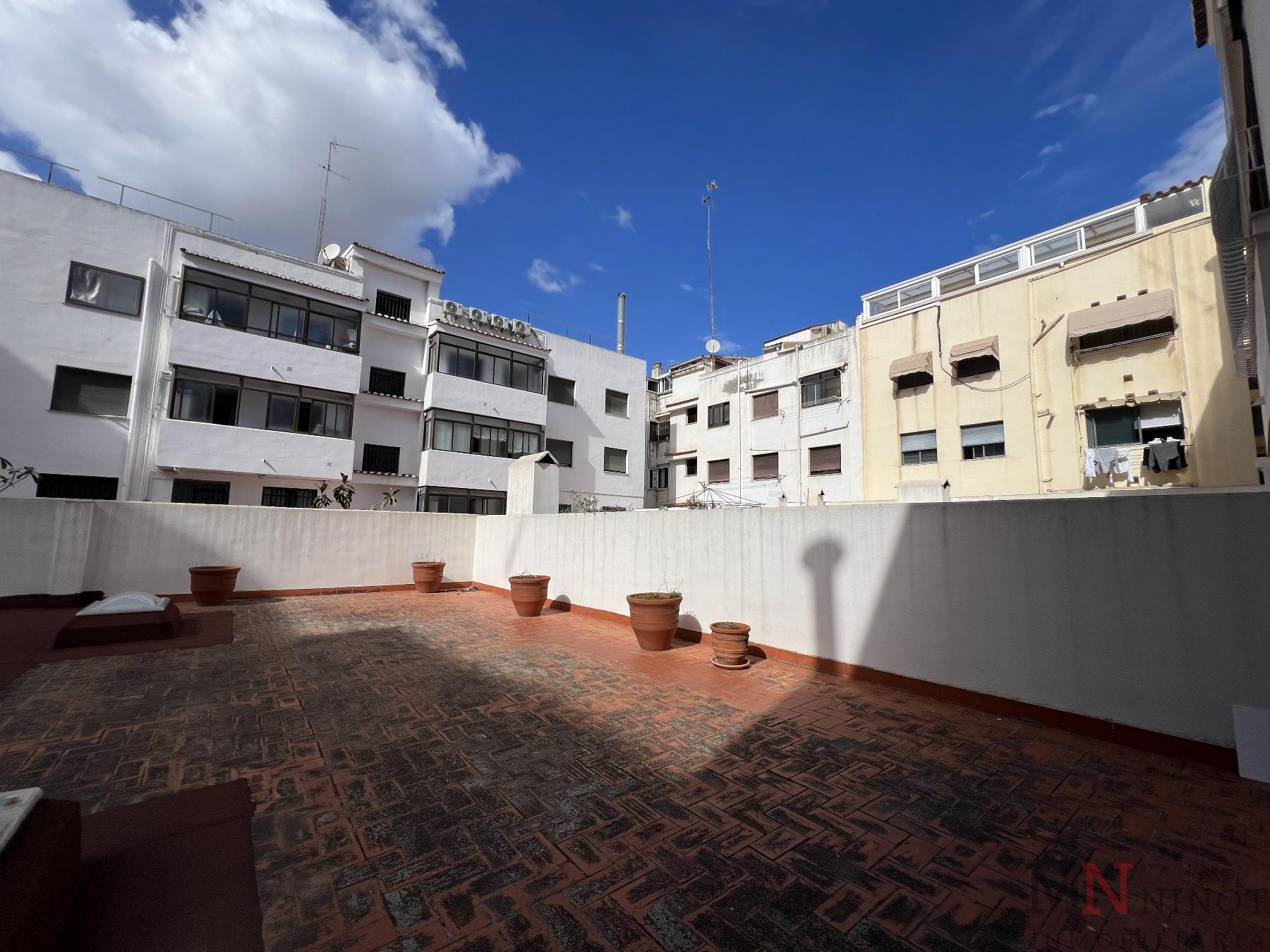 For sale of flat in Castellón