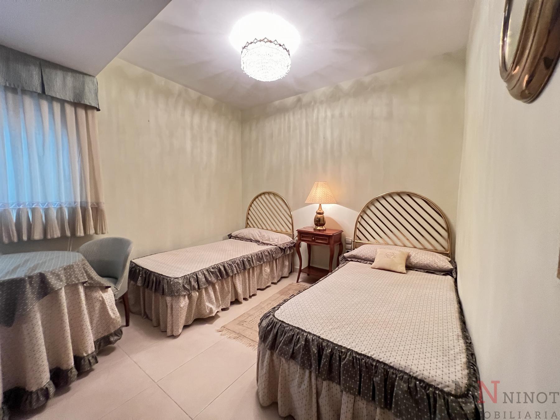 For sale of flat in Castellón