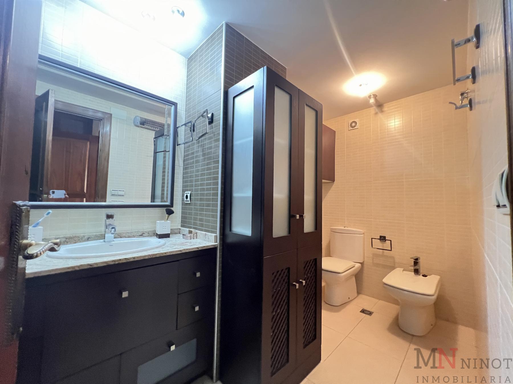 For sale of flat in Castellón