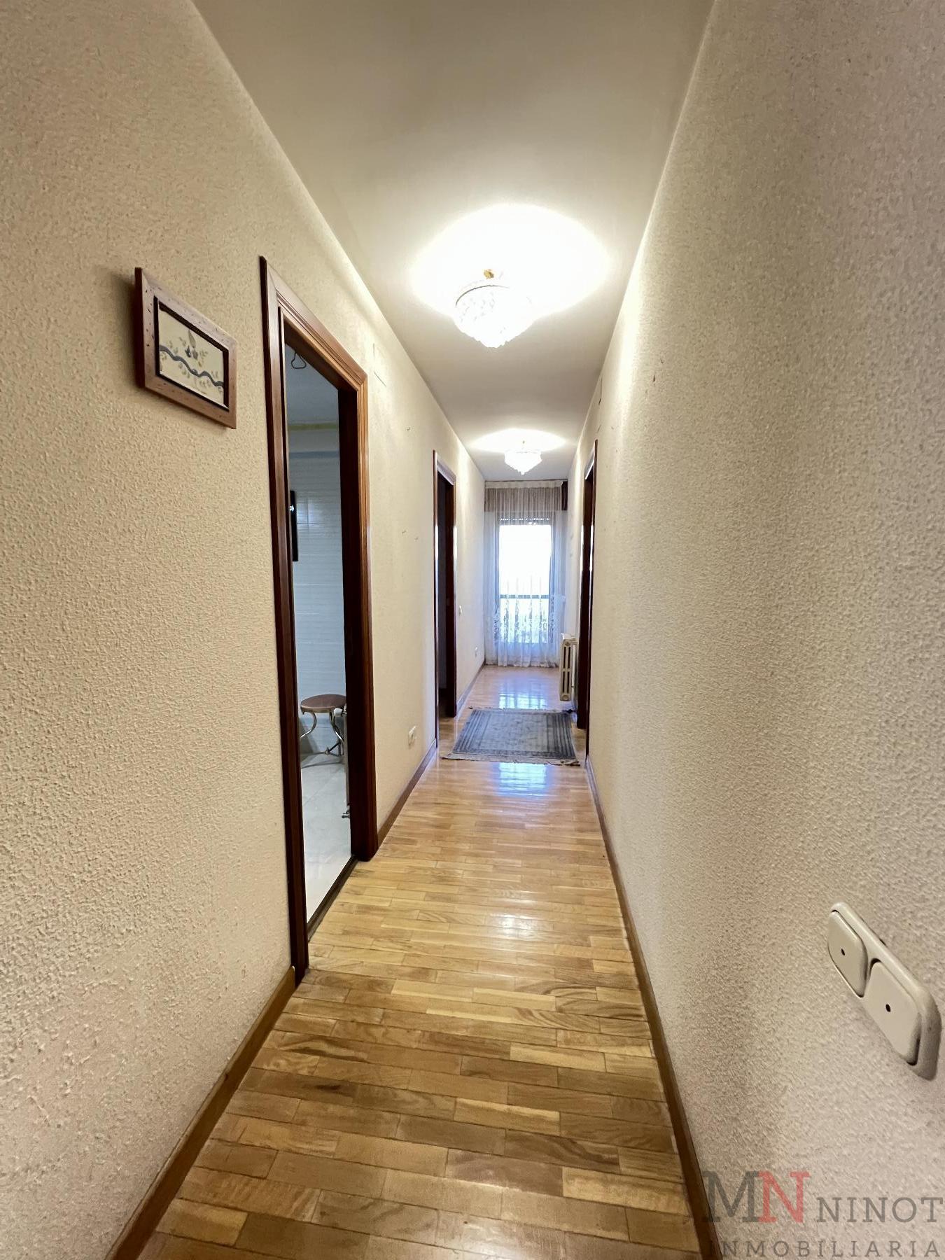 For sale of flat in Castellón