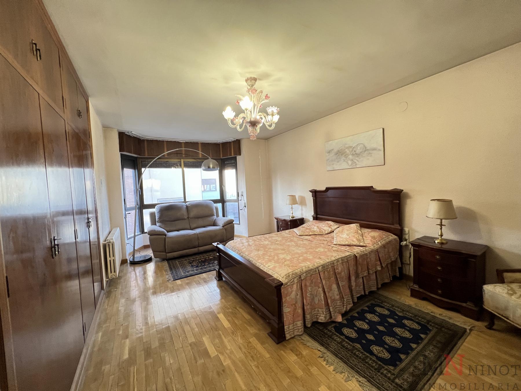 For sale of flat in Castellón