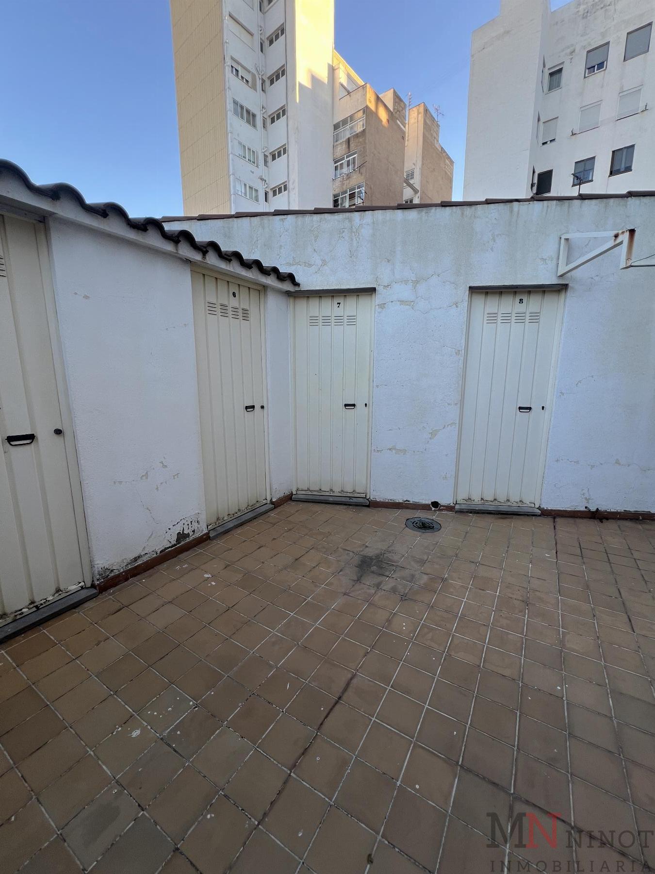 For sale of flat in Castellón