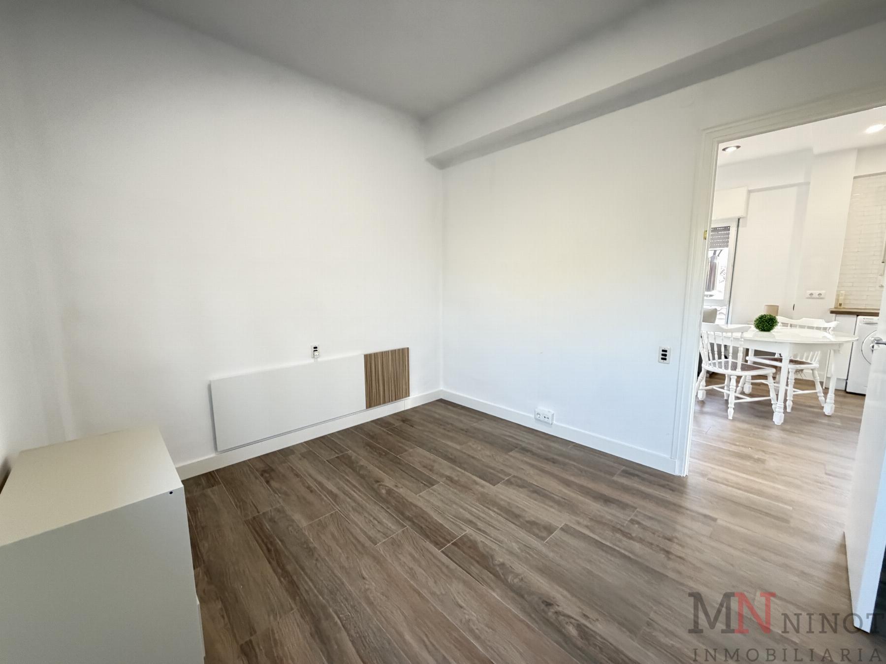 For rent of apartment in Almazora