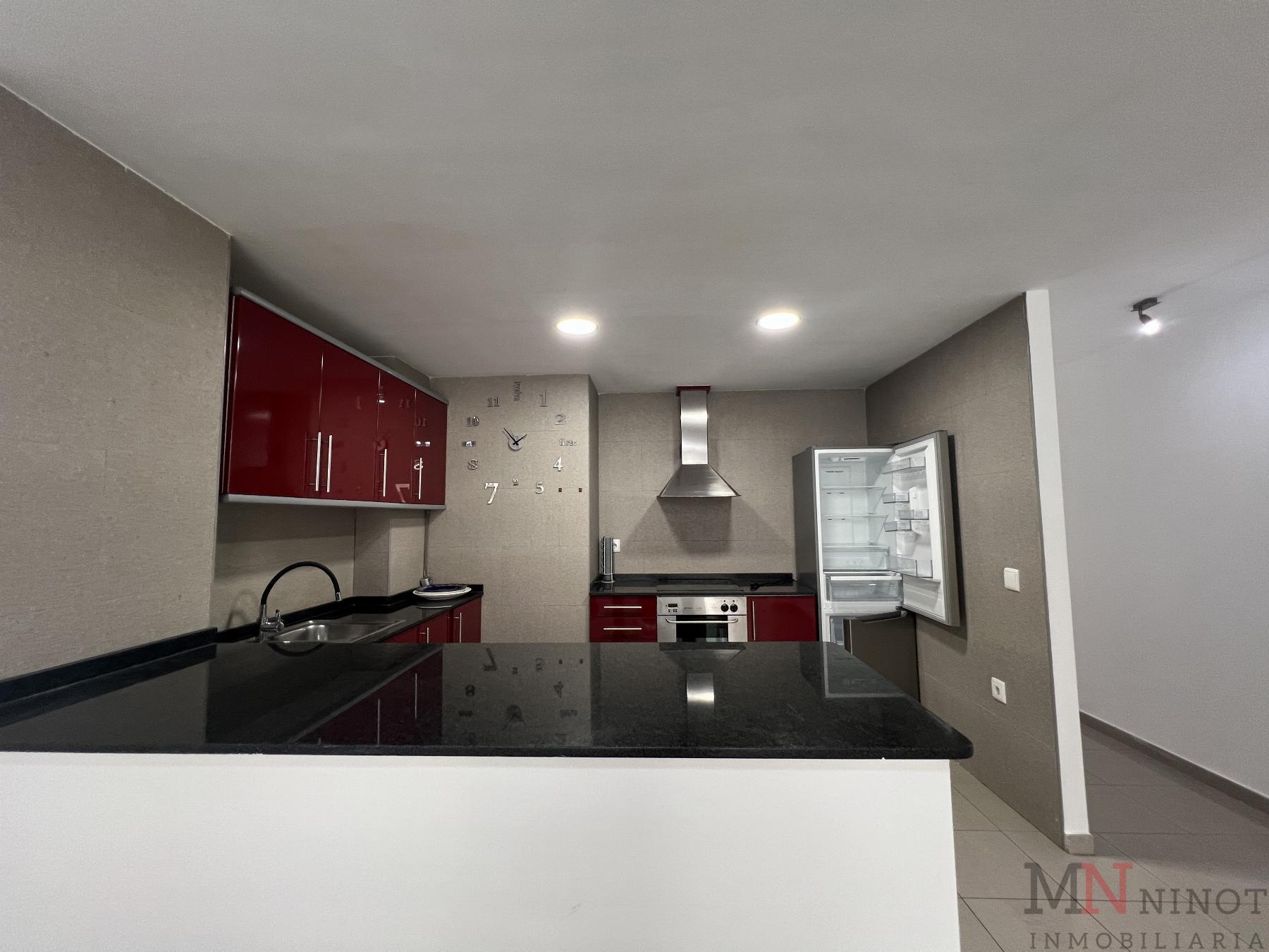 For sale of flat in Castellón