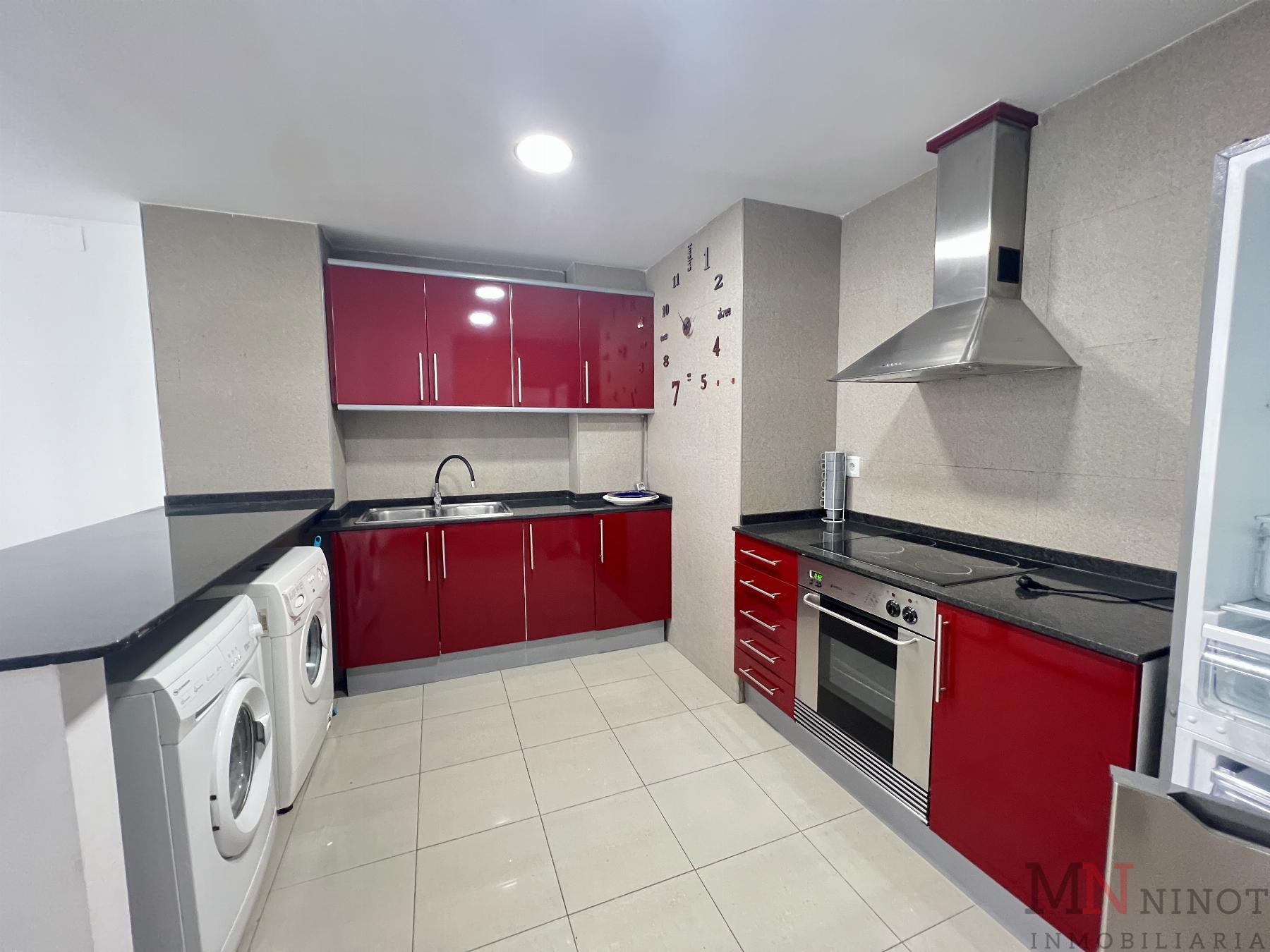 For sale of flat in Castellón