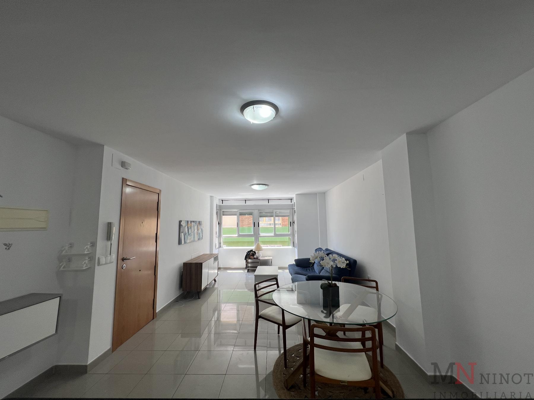 For sale of flat in Castellón